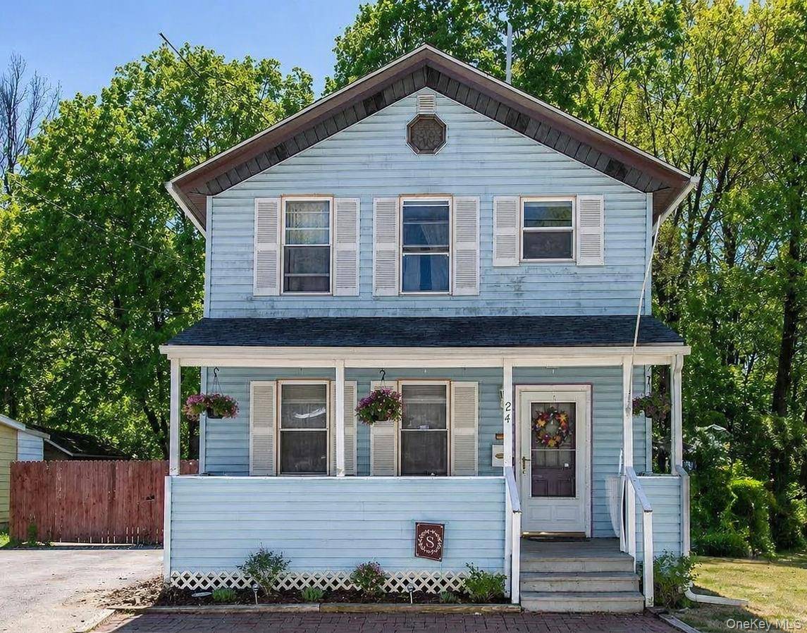 Casa com 3 Quartos à Venda em Hyde Park - Nova Iorque - EUA - 1