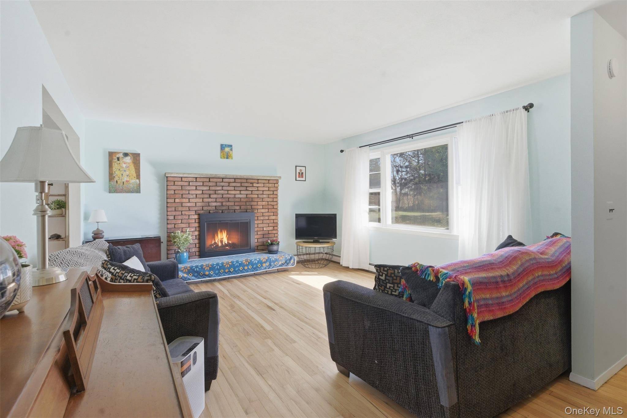 Casa com 3 Quartos à Venda em Hyde Park - Nova Iorque - EUA - 4