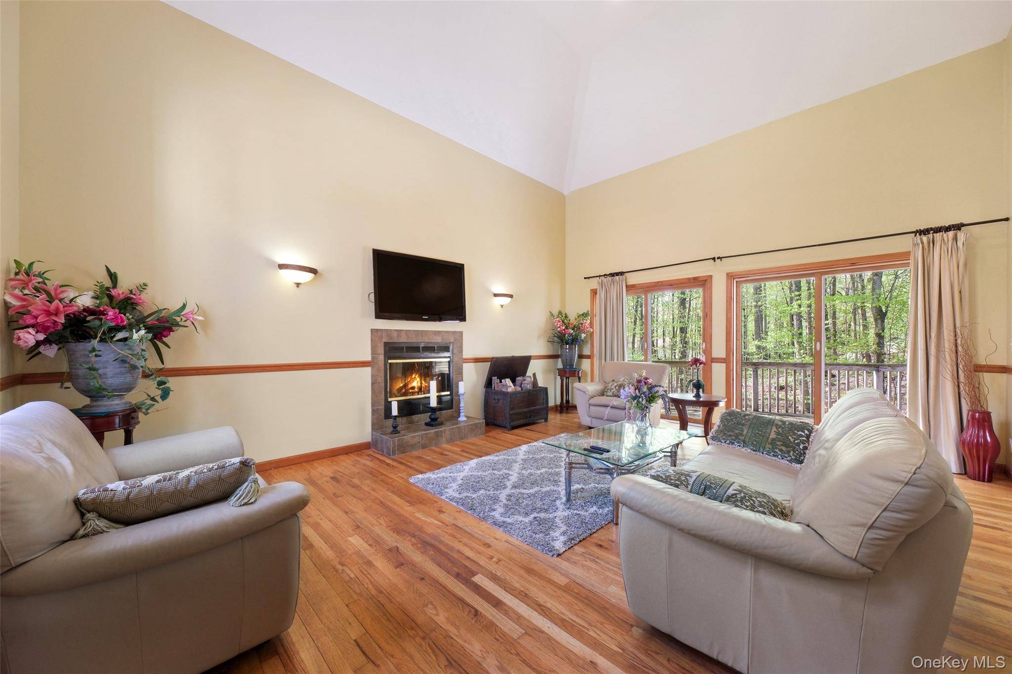 Casa com 3 Quartos à Venda em Hyde Park - Nova Iorque - EUA - 7