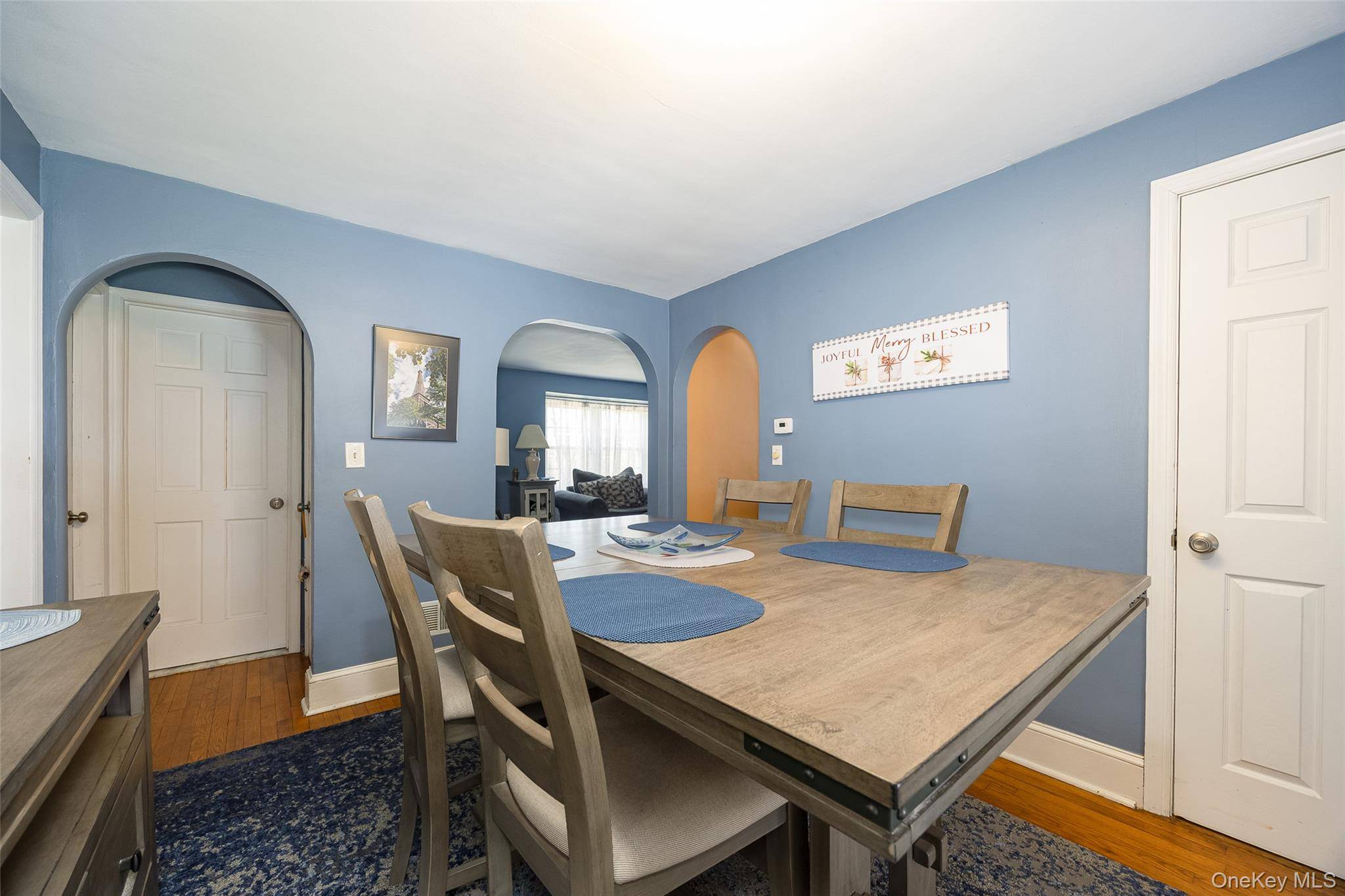 Casa com 3 Quartos à Venda em Hyde Park - Nova Iorque - EUA - 6