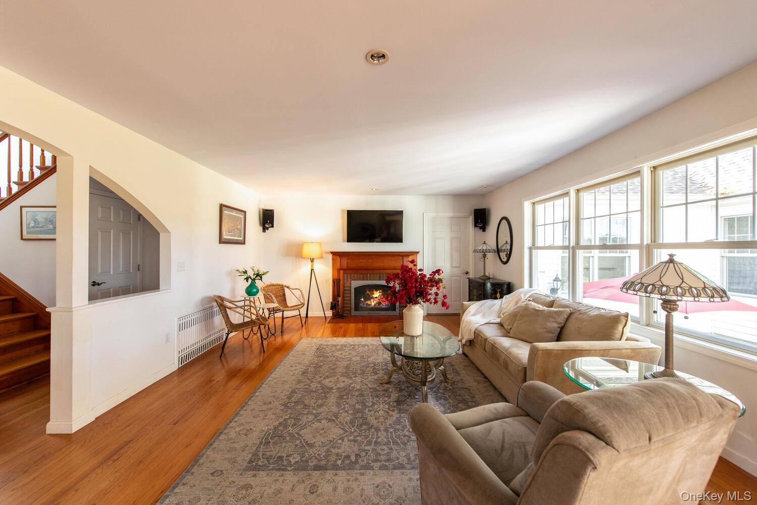 Casa com 3 Quartos à Venda em Hyde Park - Nova Iorque - EUA - 3