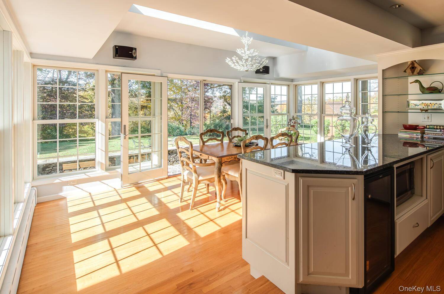 Casa com 3 Quartos à Venda em Hyde Park - Nova Iorque - EUA - 6