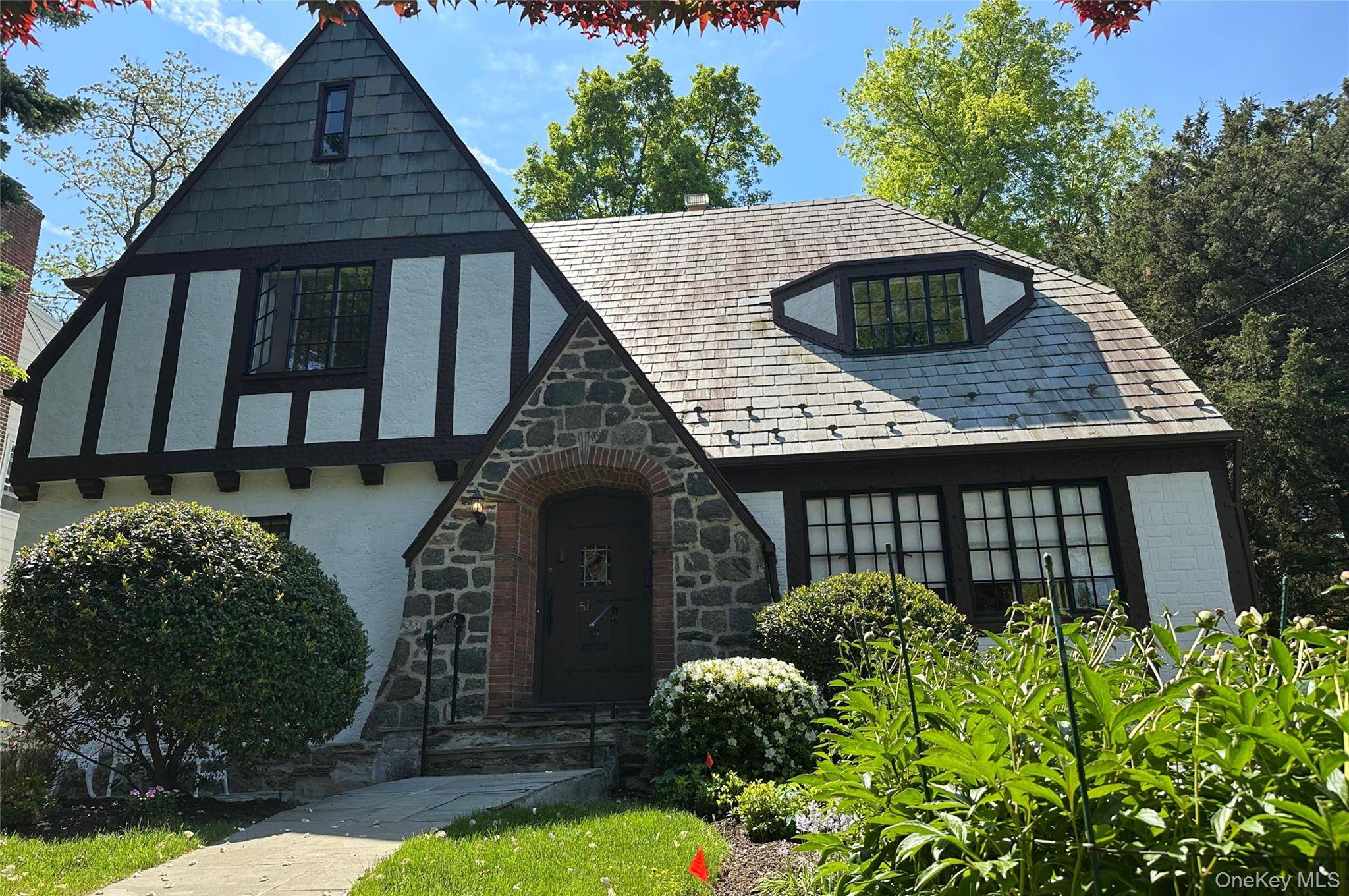 Casa com 3 Quartos à Venda em Larchmont - Nova Iorque - EUA - 2