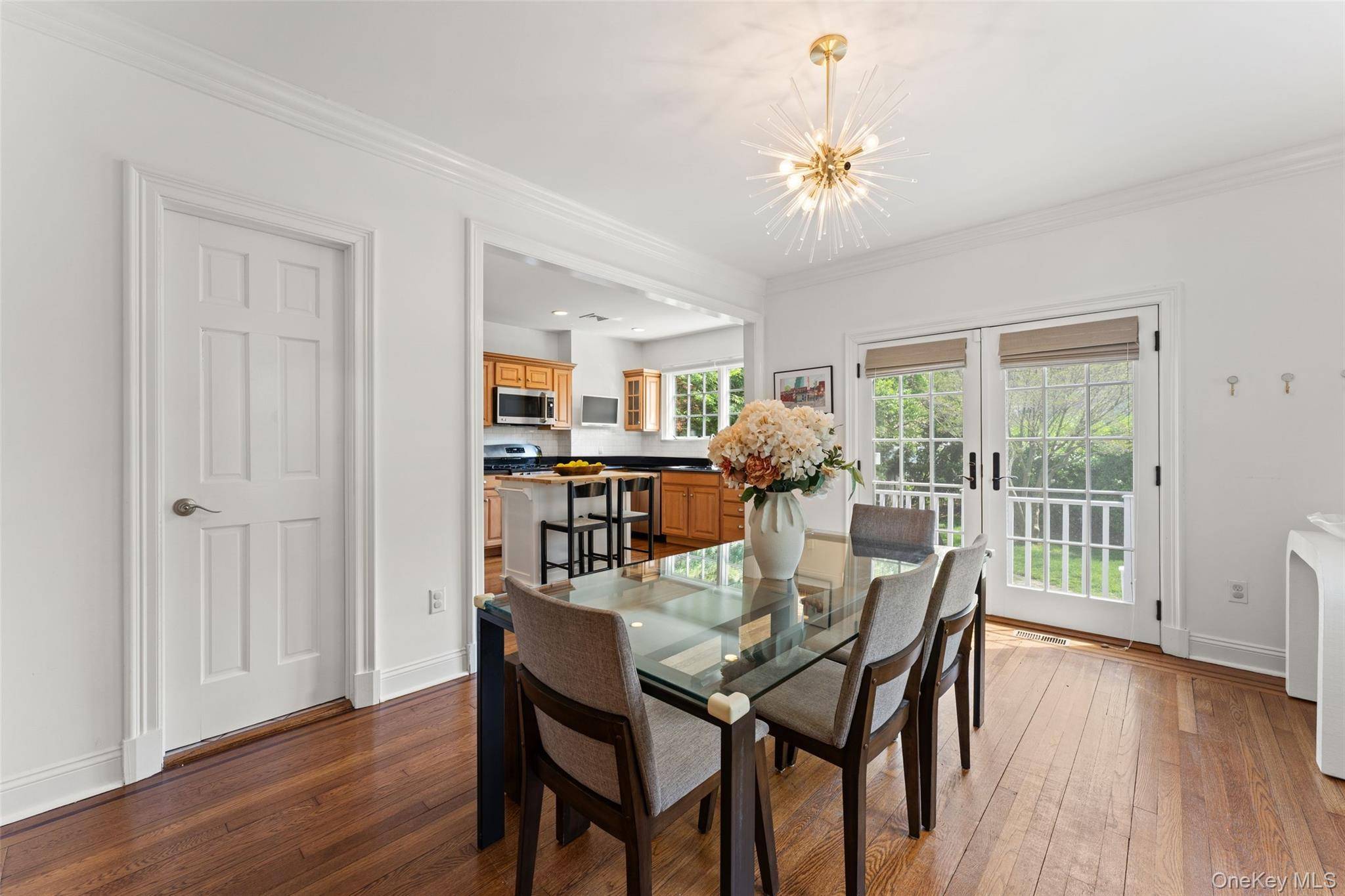 Casa de 3 Dormitorios en Venta en Larchmont - Nueva York - EE. UU. - 7