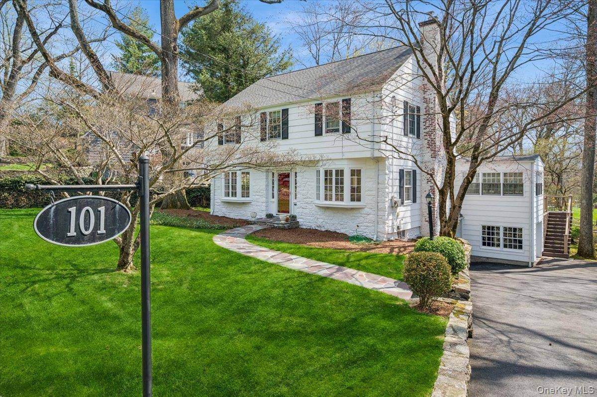 Casa com 3 Quartos à Venda em Larchmont - Nova Iorque - EUA - 1
