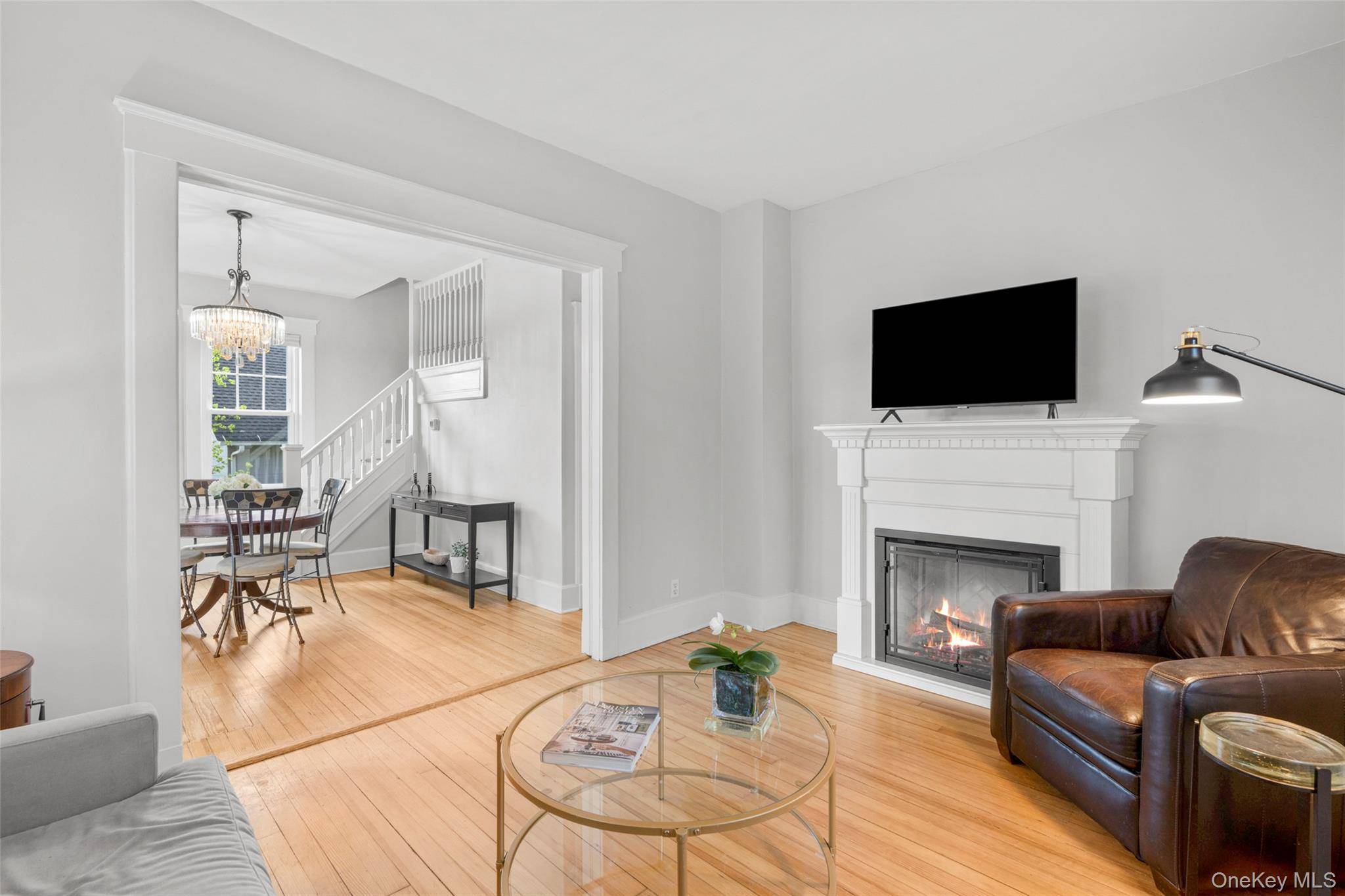 Casa de 3 Dormitorios en Venta en Larchmont - Nueva York - EE. UU. - 8