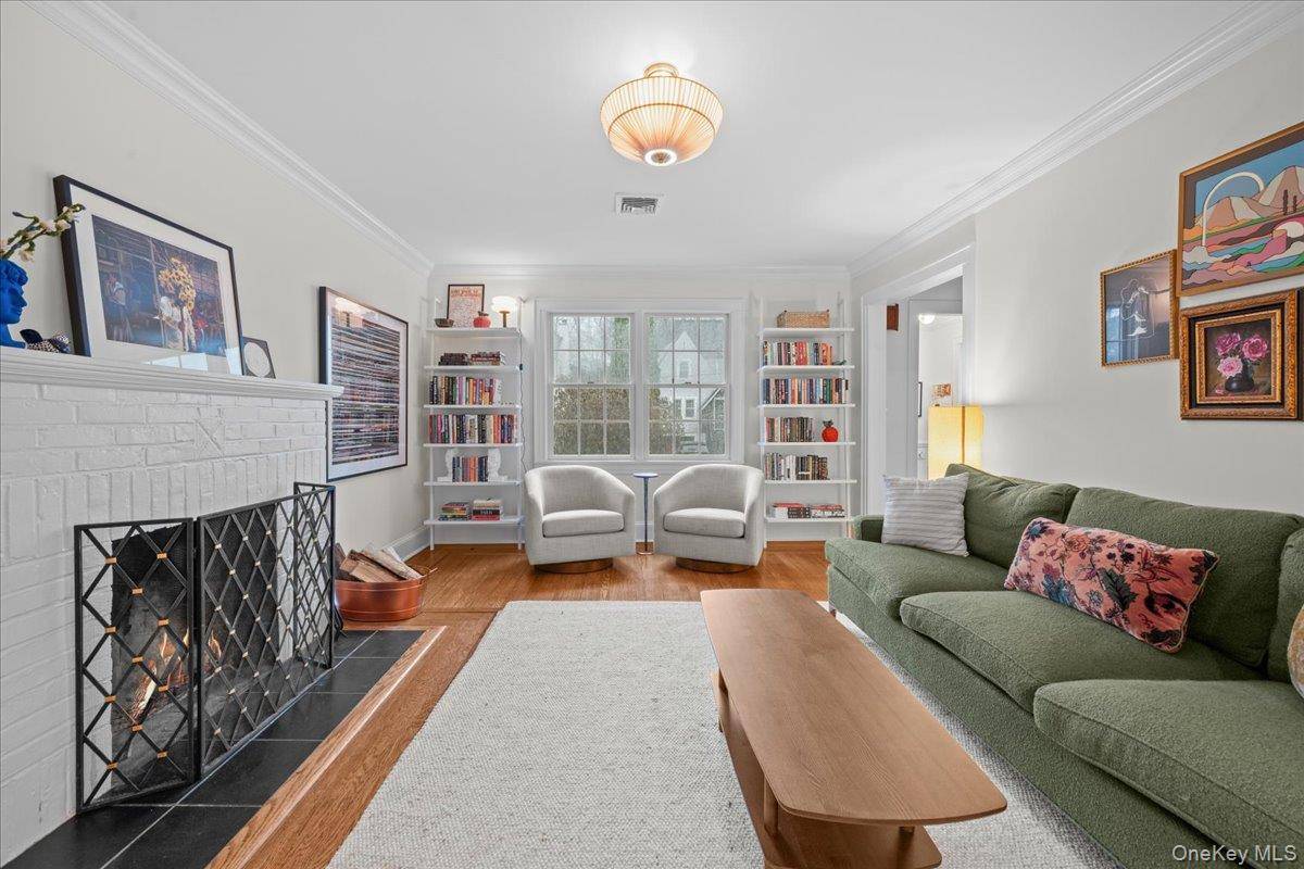 Casa de 3 Dormitorios en Venta en Larchmont - Nueva York - EE. UU. - 5
