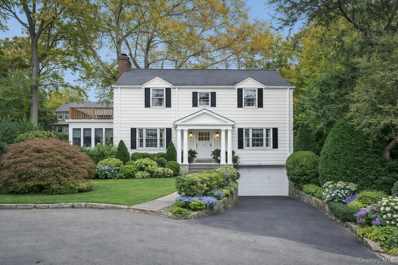 Casa com 3 Quartos à Venda em Larchmont - Nova Iorque - EUA - 2