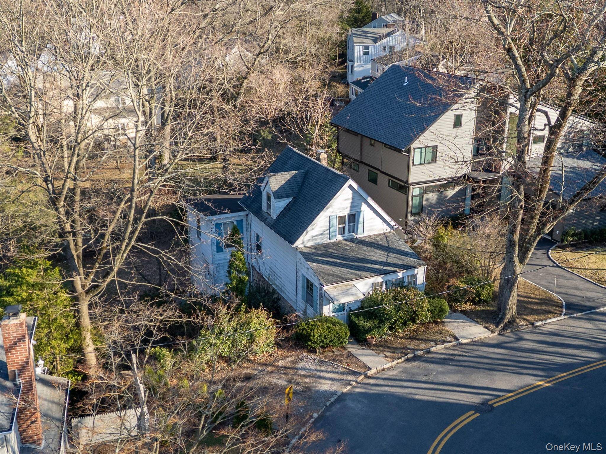 Casa com 3 Quartos à Venda em Larchmont - Nova Iorque - EUA - 1