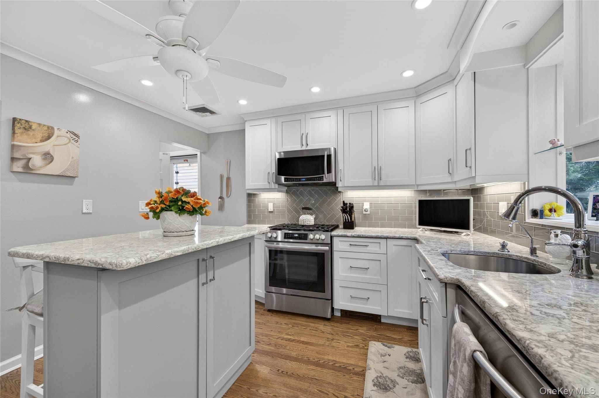 Casa de 3 Dormitorios en Venta en Locust Valley - Nueva York - EE. UU. - 3