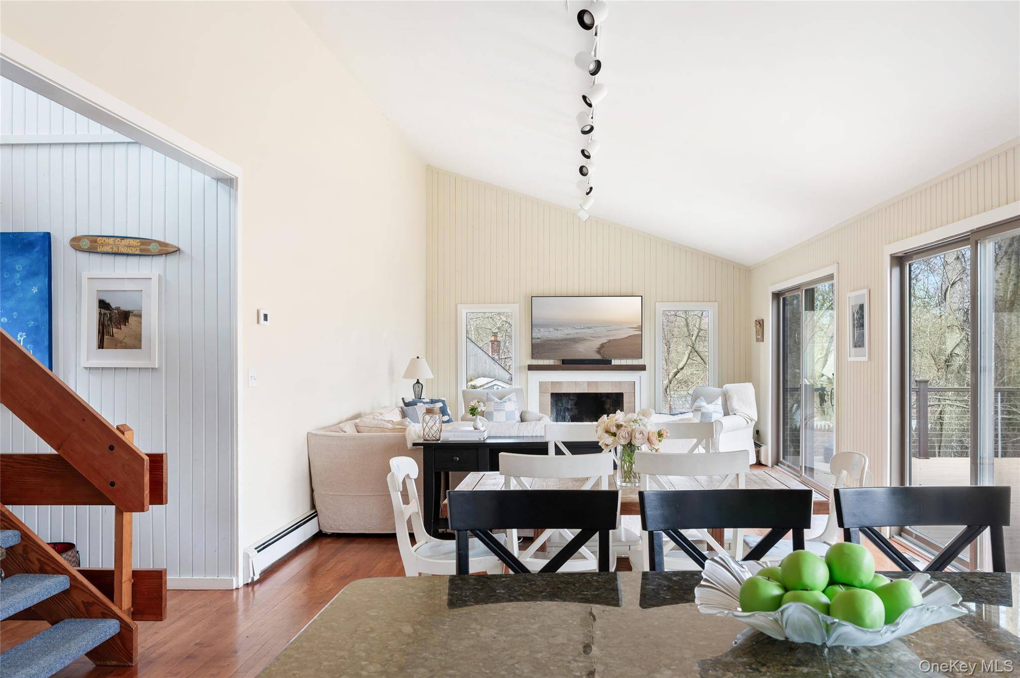 Casa de 3 Dormitorios en Venta en Montauk - Nueva York - EE. UU. - 1