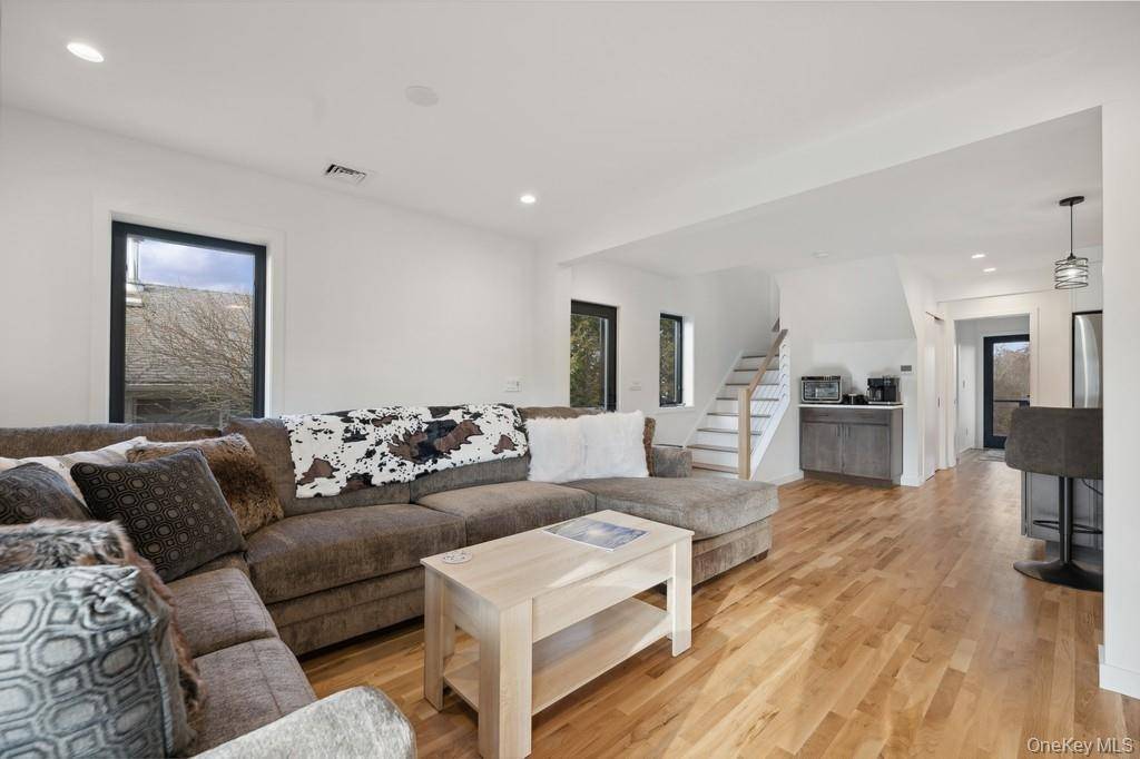 Casa de 3 Dormitorios en Venta en Montauk - Nueva York - EE. UU. - 3