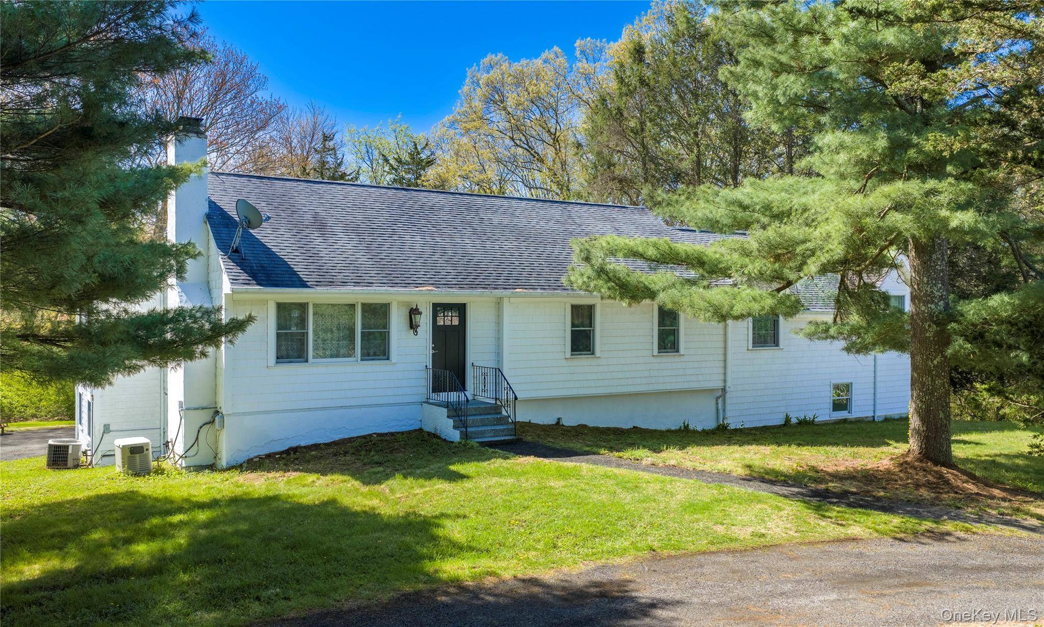 Casa de 3 Dormitorios en Venta en Pawling - Nueva York - EE. UU. - 2