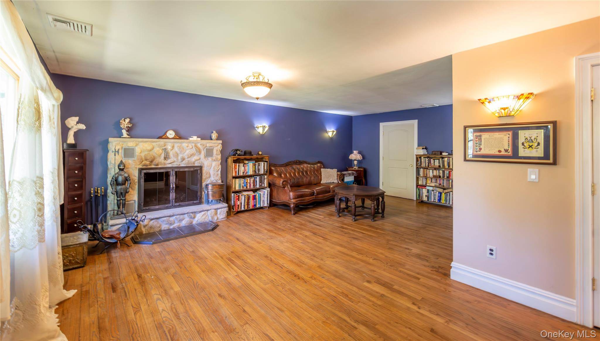 Casa de 3 Dormitorios en Venta en Pawling - Nueva York - EE. UU. - 8