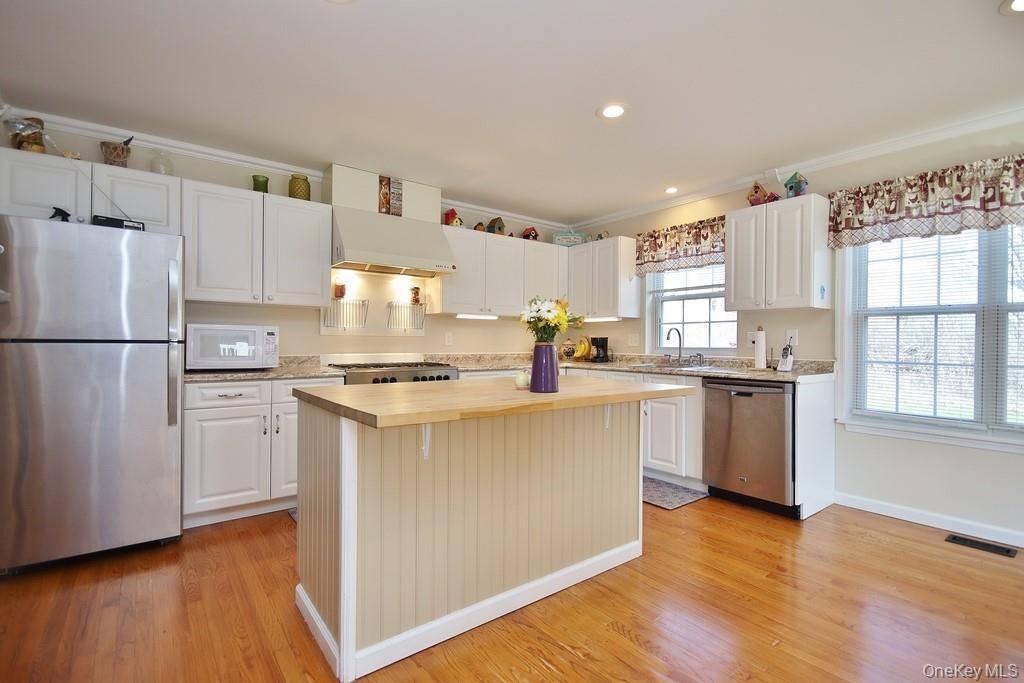 Casa de 3 Dormitorios en Venta en Pawling - Nueva York - EE. UU. - 2
