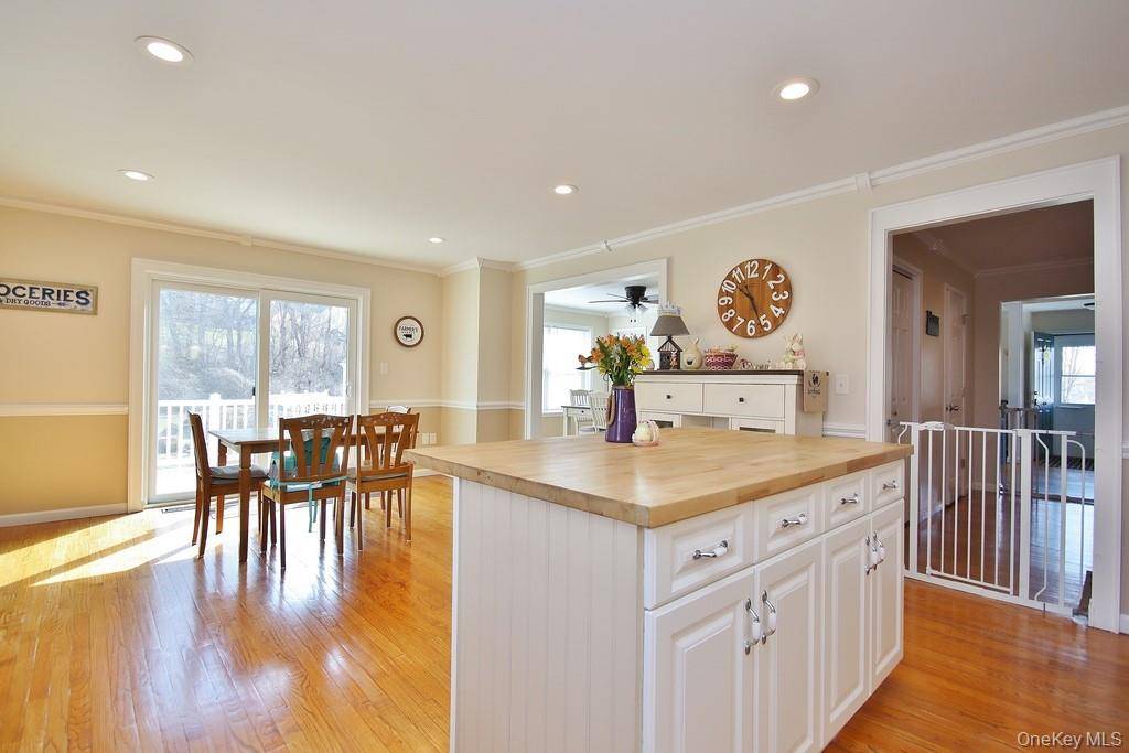 Casa de 3 Dormitorios en Venta en Pawling - Nueva York - EE. UU. - 4