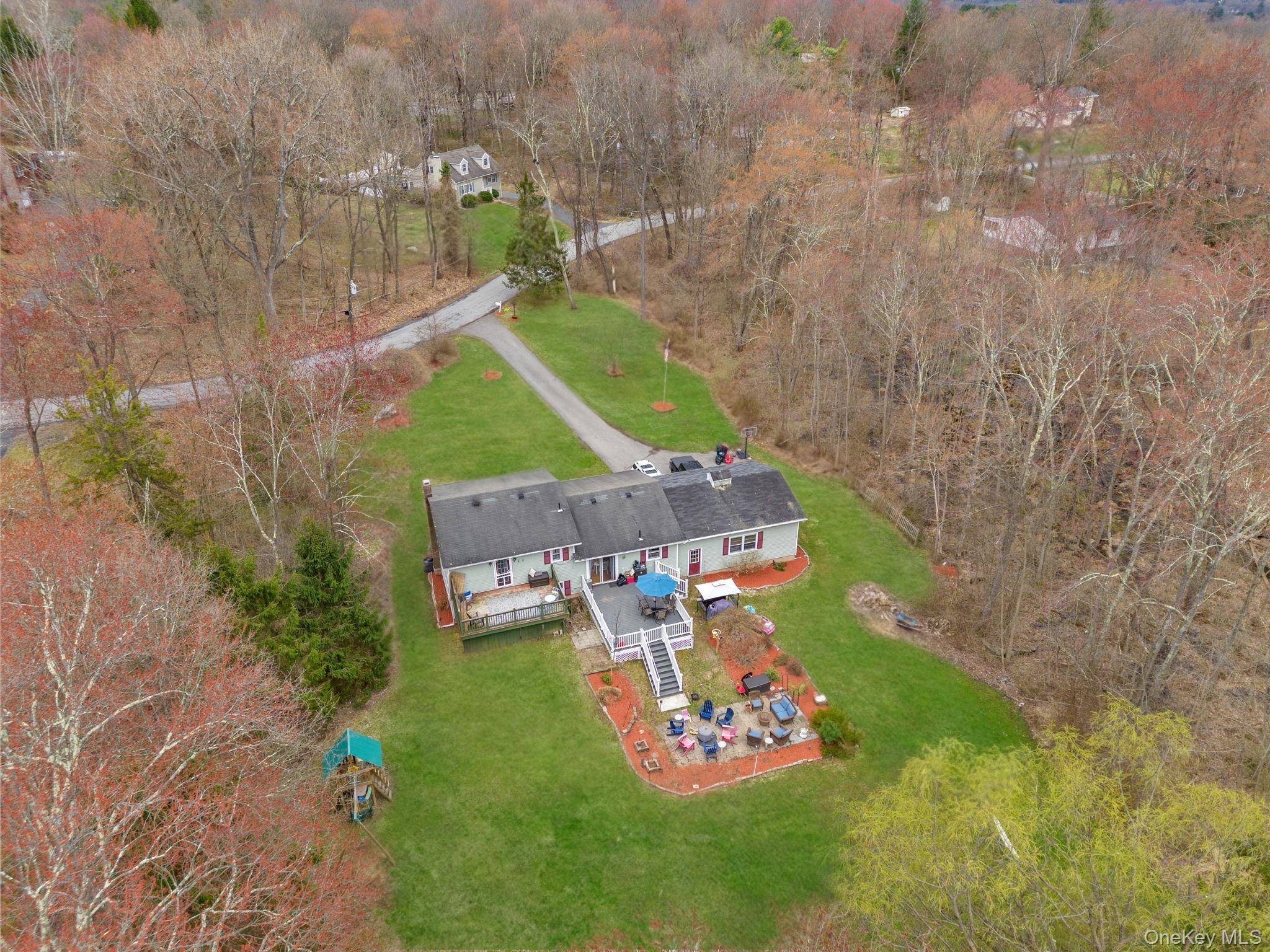 Casa de 3 Dormitorios en Venta en Pawling - Nueva York - EE. UU. - 4
