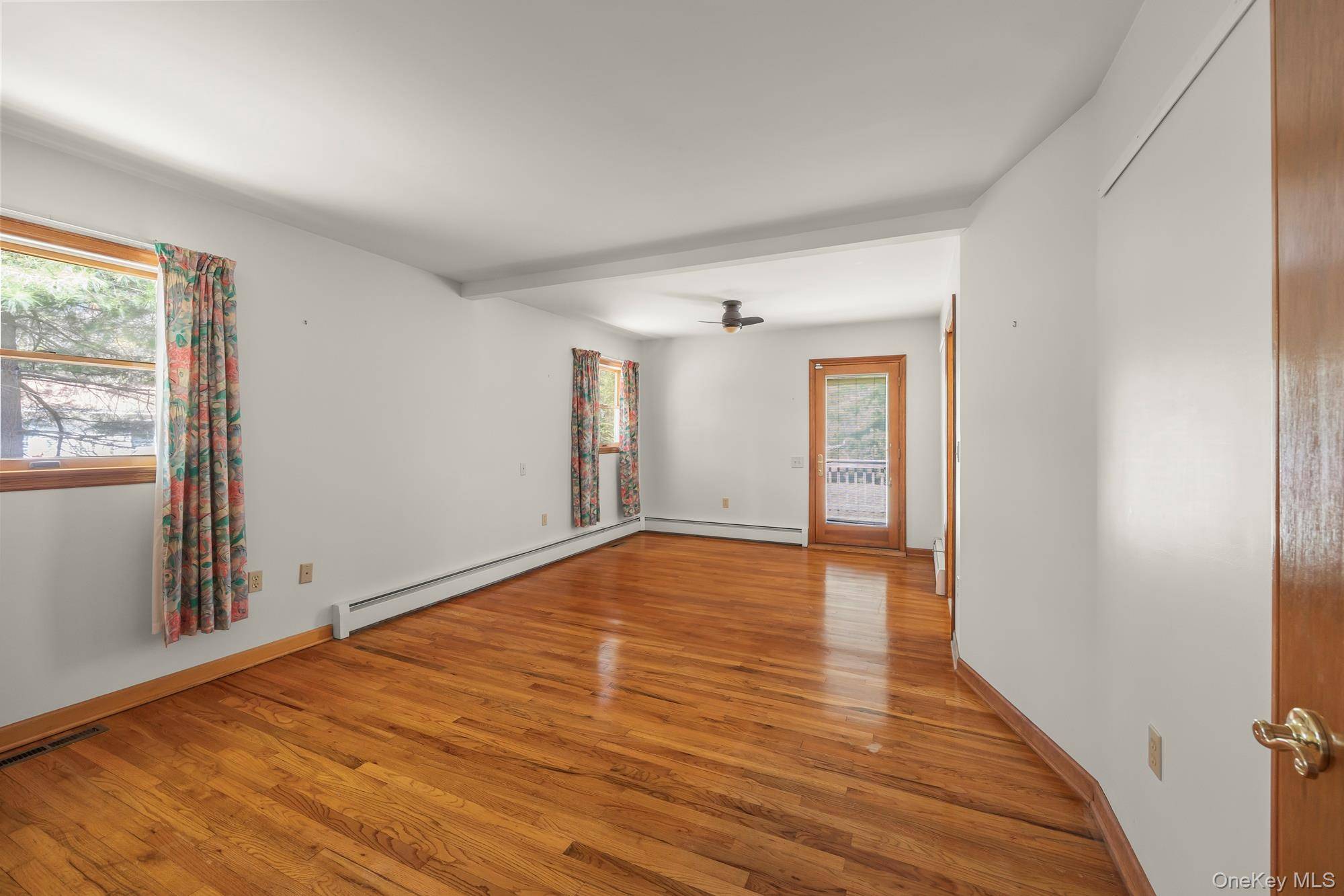 Casa de 3 Dormitorios en Venta en Pine Plains - Nueva York - EE. UU. - 6