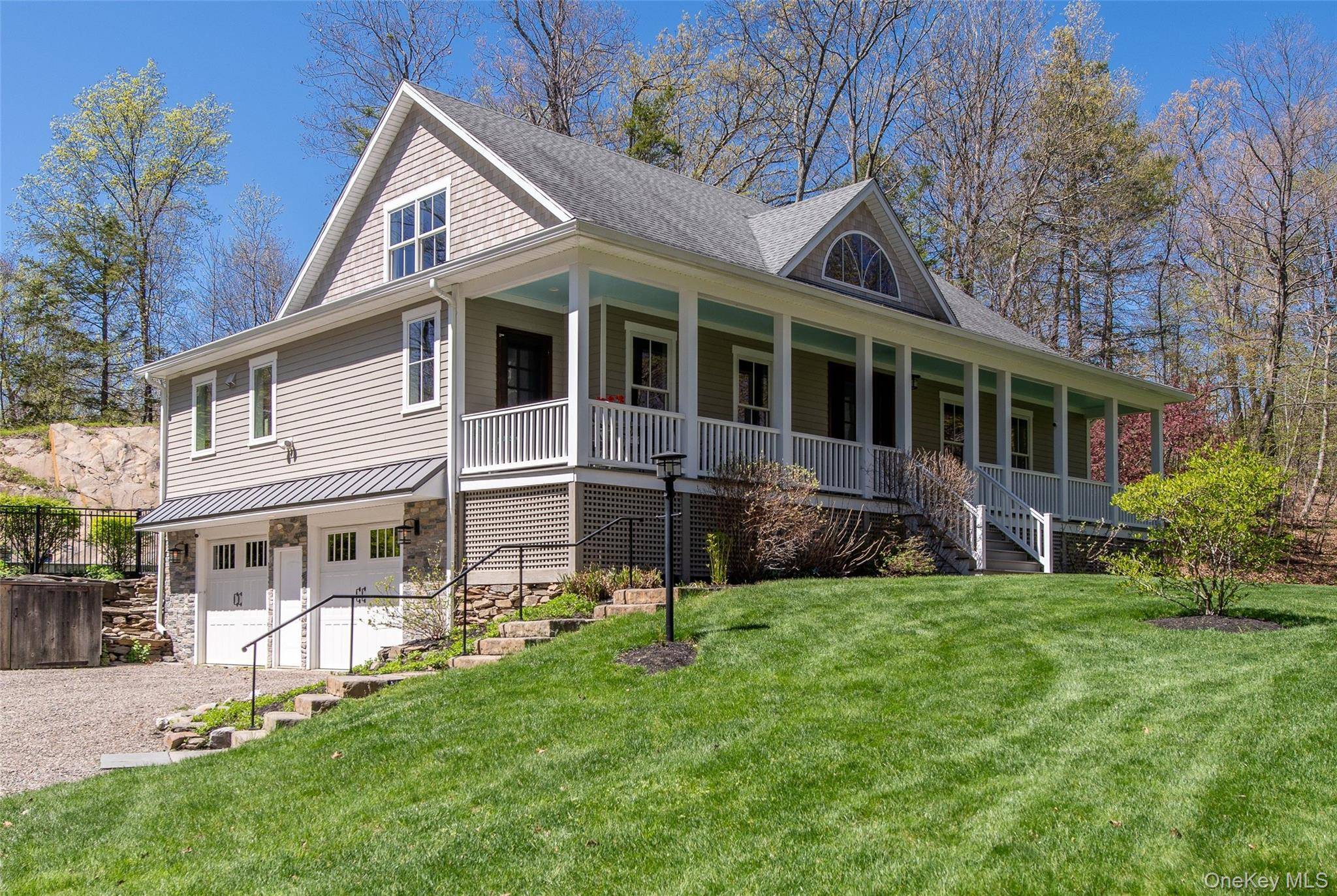 Casa com 3 Quartos à Venda em Rhinebeck - Nova Iorque - EUA - 1