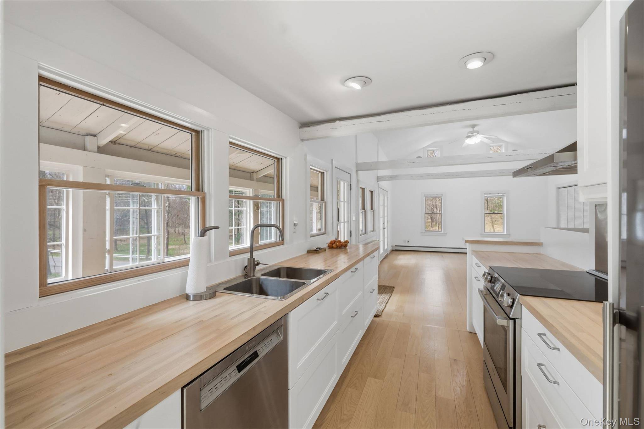 Casa de 3 Dormitorios en Venta en Rhinebeck - Nueva York - EE. UU. - 6