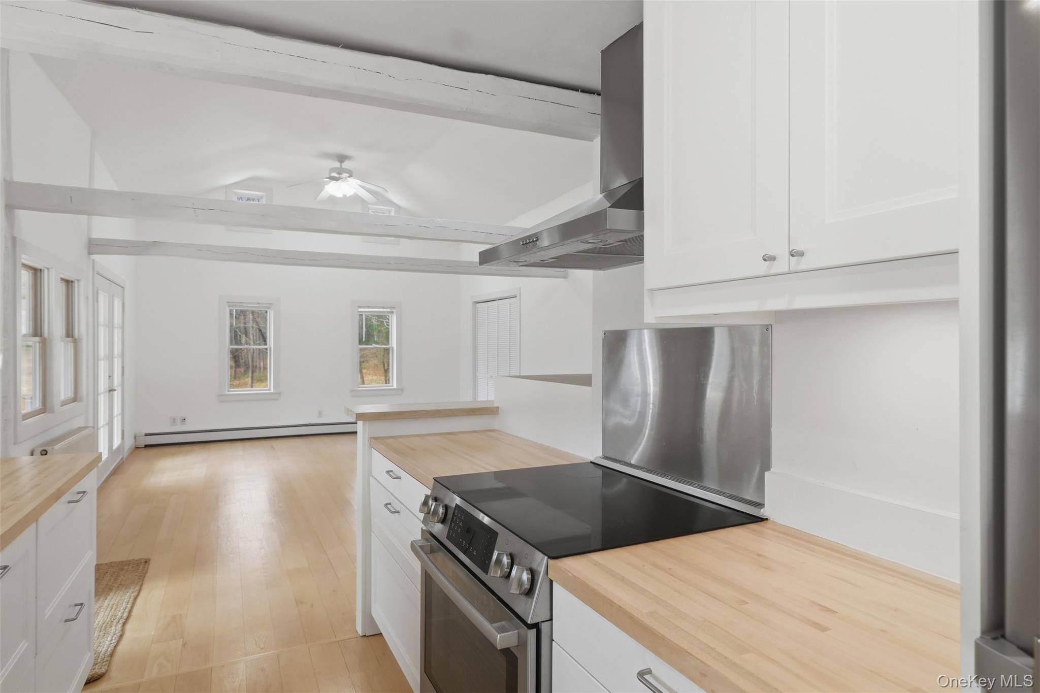Casa de 3 Dormitorios en Venta en Rhinebeck - Nueva York - EE. UU. - 8