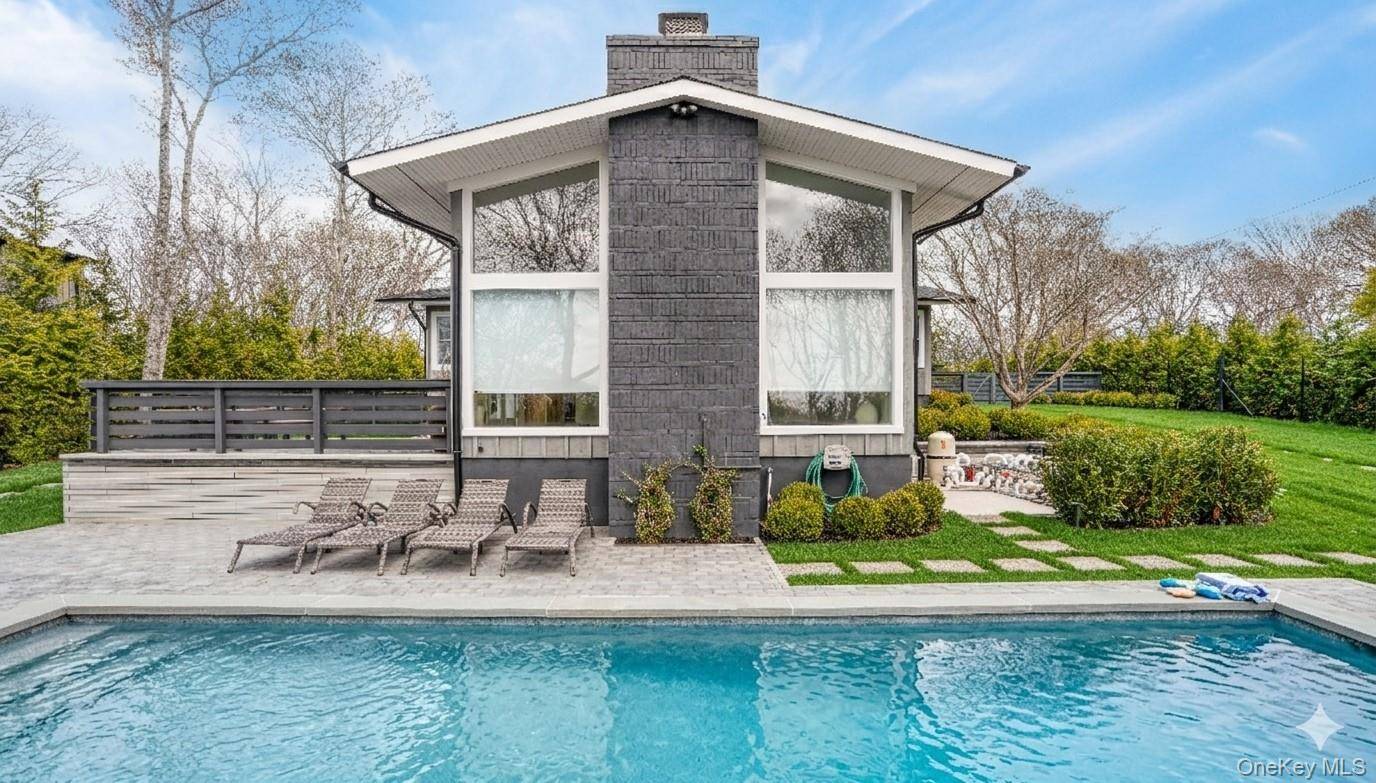 Casa de 3 Dormitorios en Venta en Sag Harbor - Nueva York - EE. UU. - 2