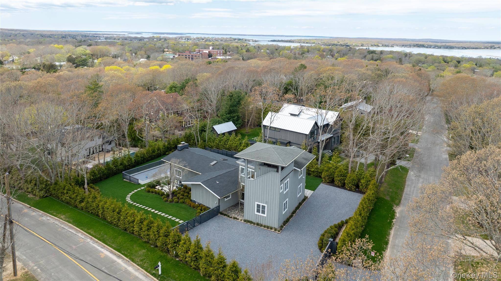 Casa de 3 Dormitorios en Venta en Sag Harbor - Nueva York - EE. UU. - 4