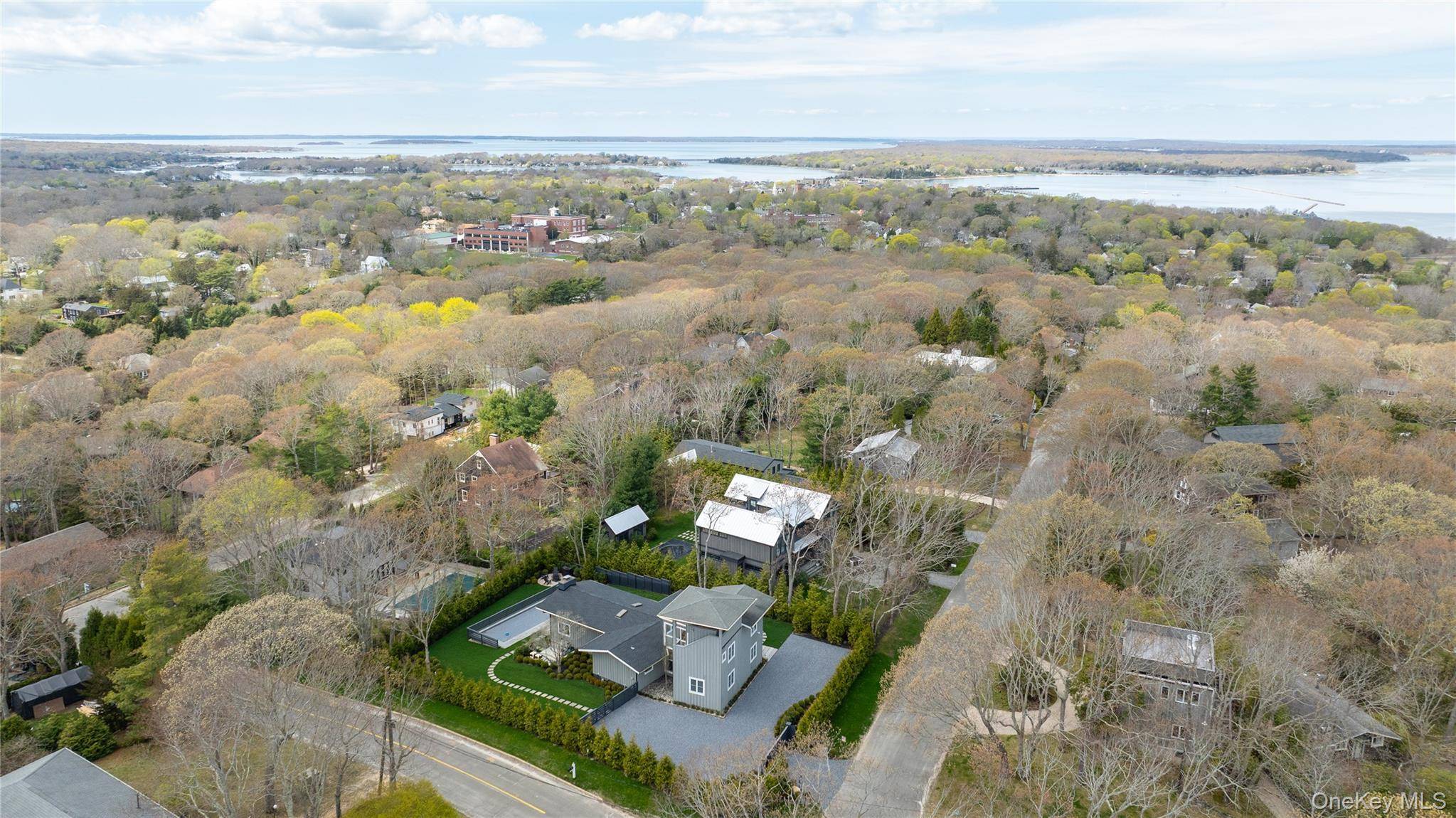 Casa de 3 Dormitorios en Venta en Sag Harbor - Nueva York - EE. UU. - 5