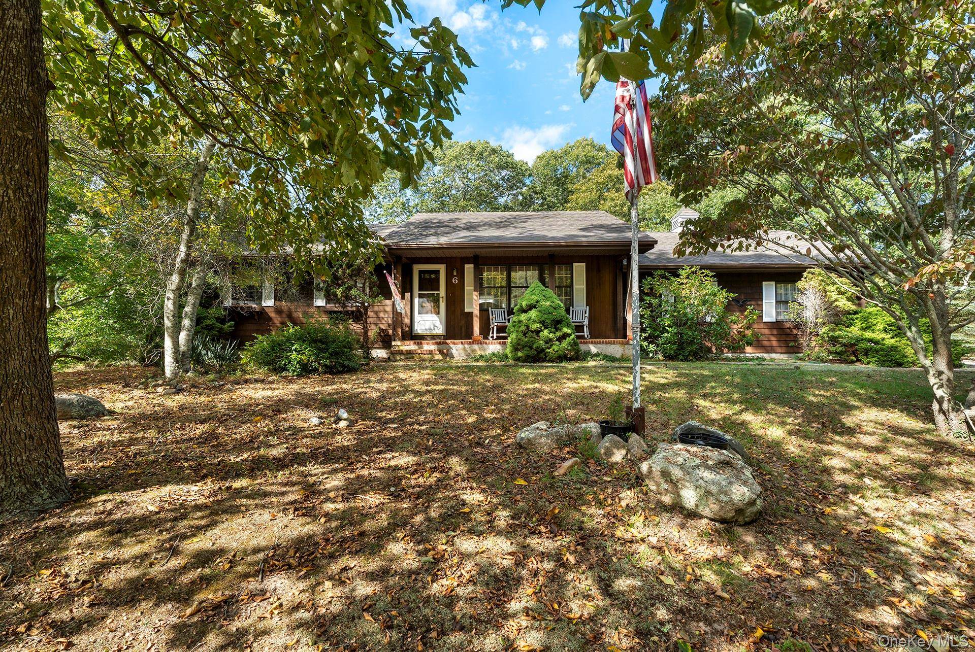 Casa de 3 Dormitorios en Venta en Sag Harbor - Nueva York - EE. UU. - 1