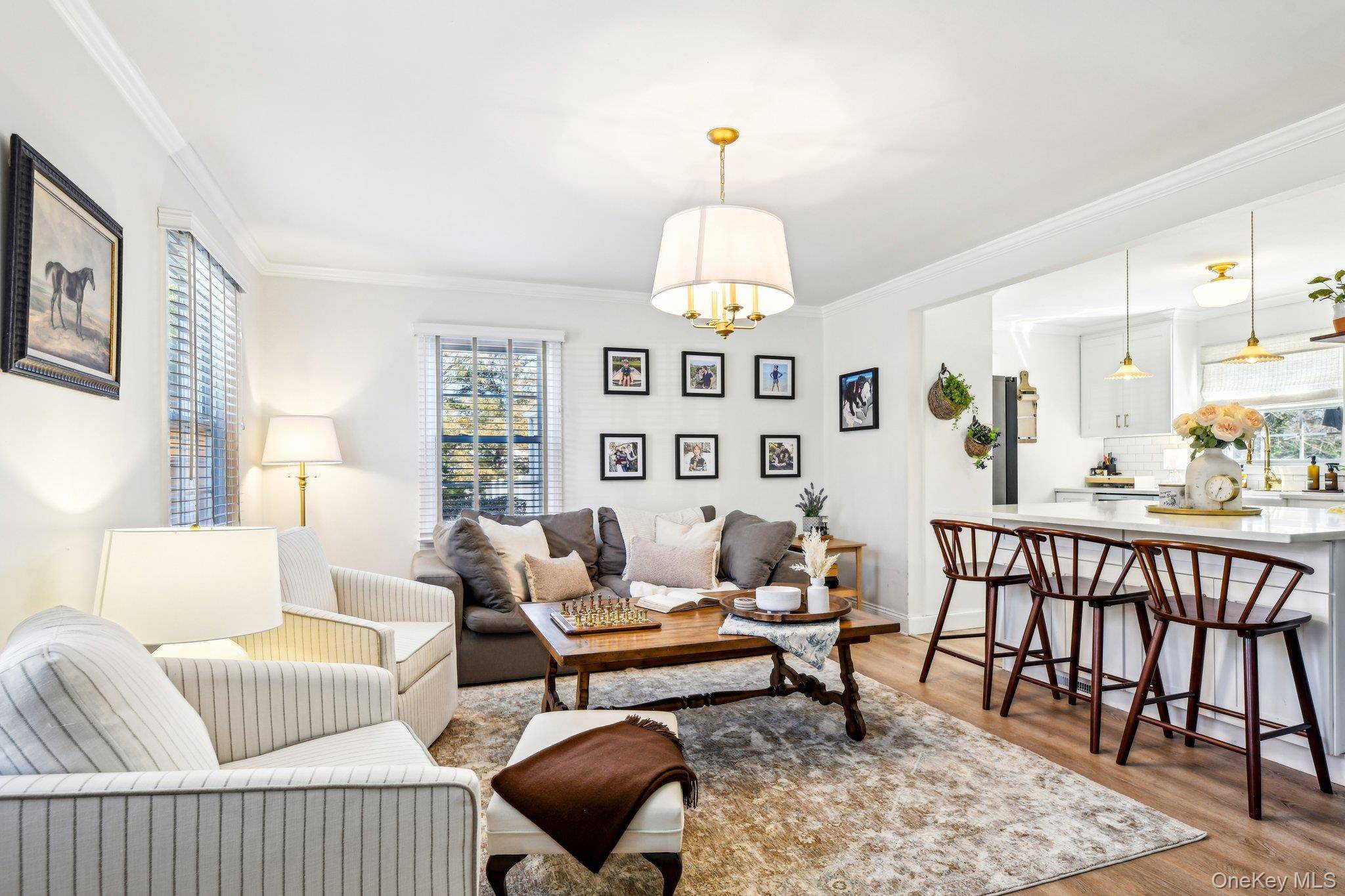 Casa de 3 Dormitorios en Venta en Setauket - Nueva York - EE. UU. - 2