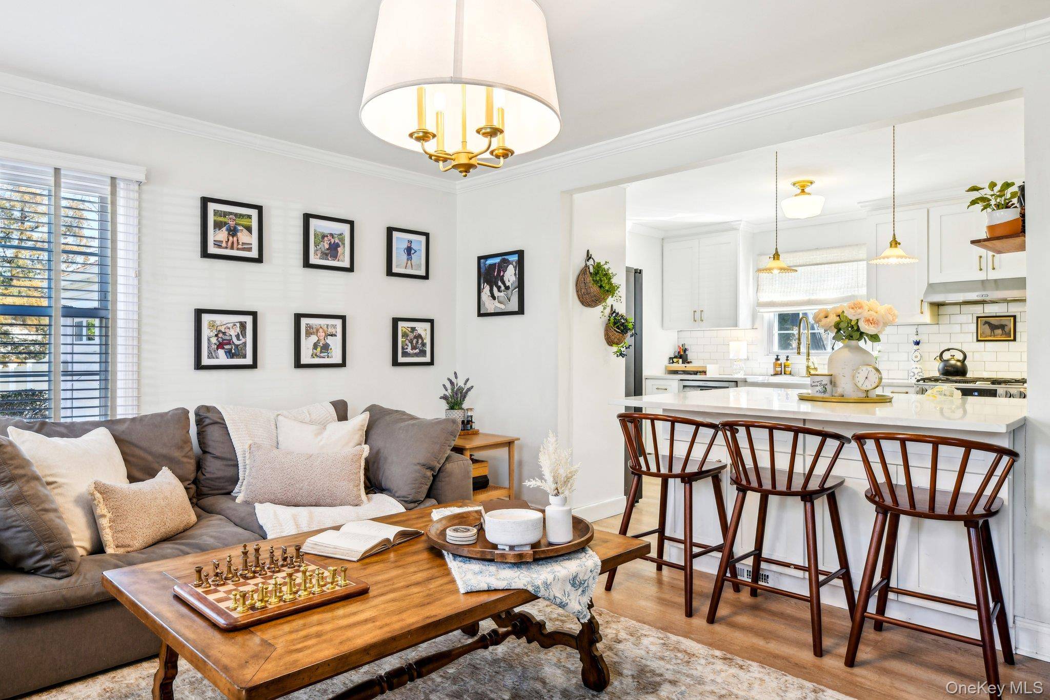 Casa de 3 Dormitorios en Venta en Setauket - Nueva York - EE. UU. - 4