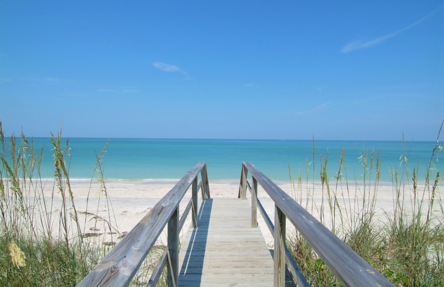Casa com 3 Quartos à Venda em St. Petersburg - Flórida - EUA - 3