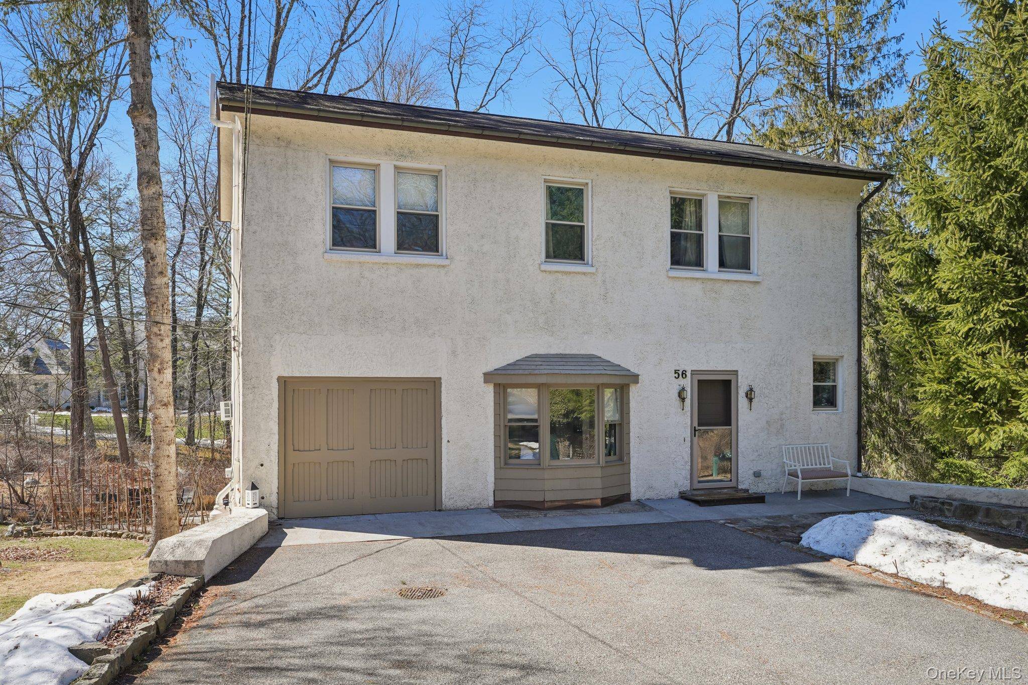 Casa com 3 Quartos à Venda em Tuxedo Park - Nova Iorque - EUA - 1