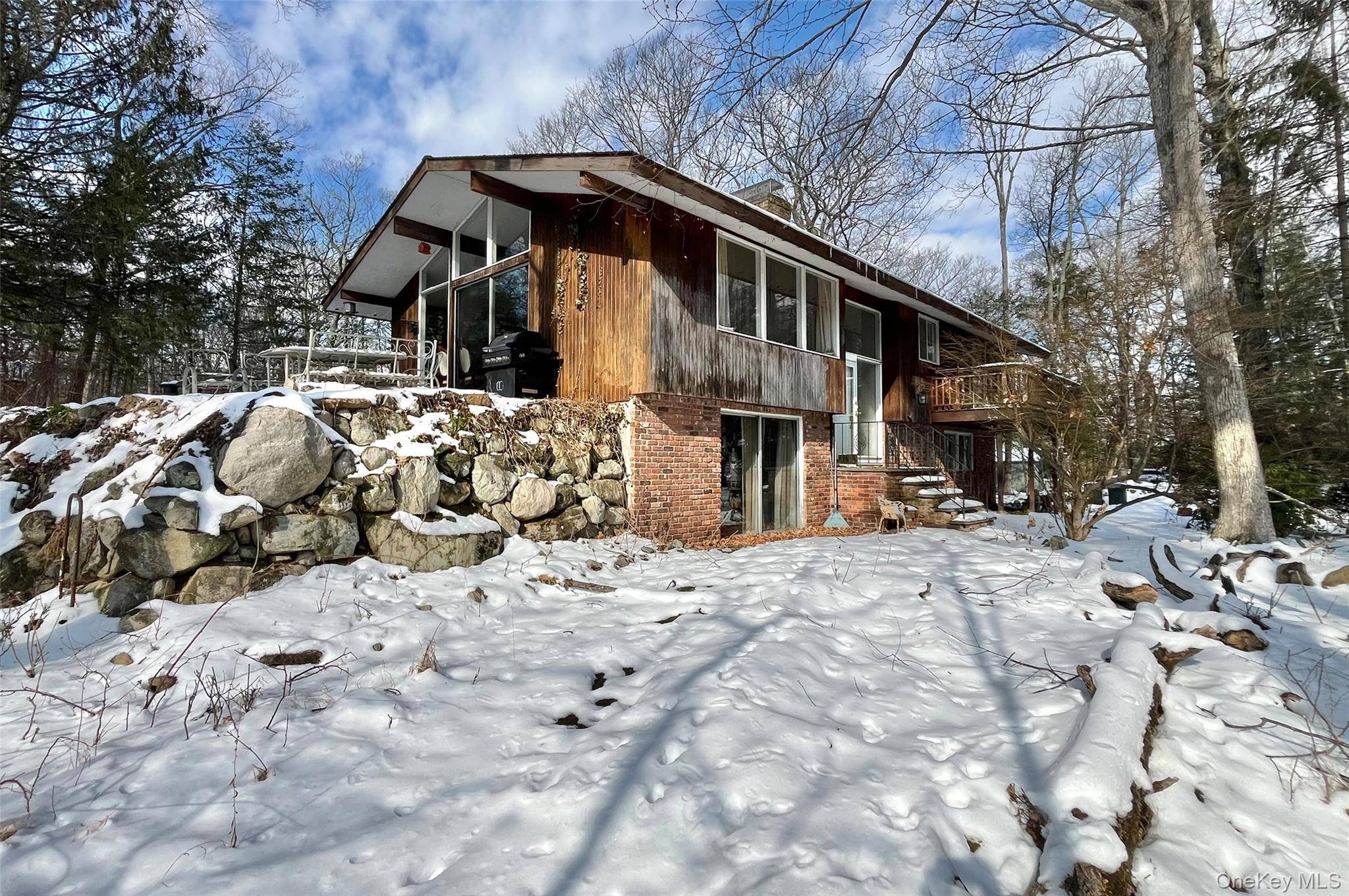 Casa com 3 Quartos à Venda em Tuxedo Park - Nova Iorque - EUA - 2
