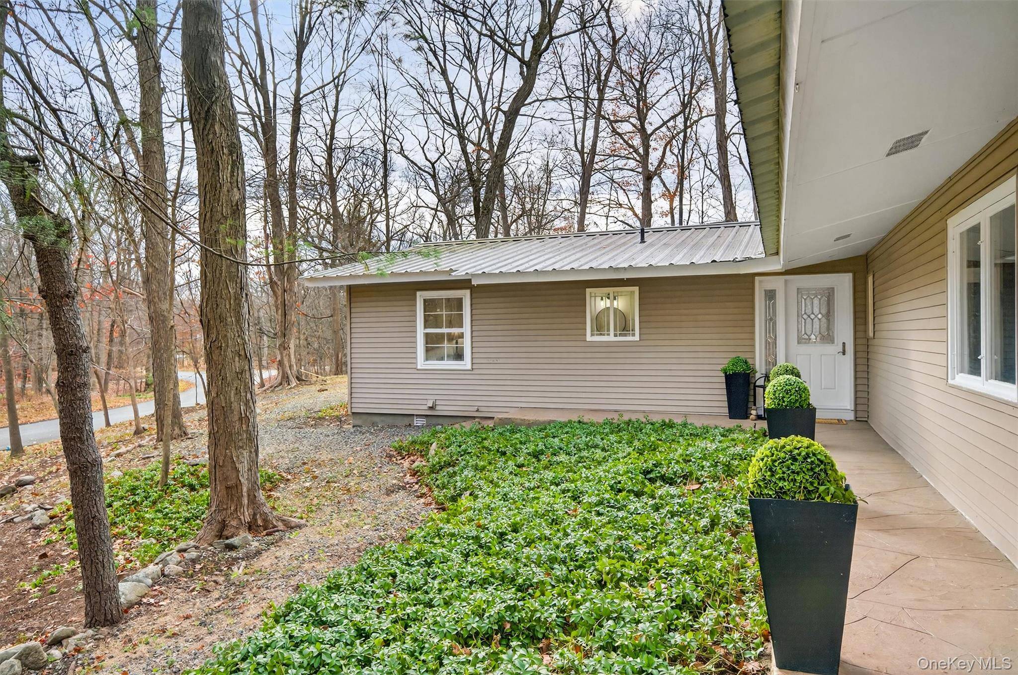 Casa com 3 Quartos à Venda em Tuxedo Park - Nova Iorque - EUA - 3