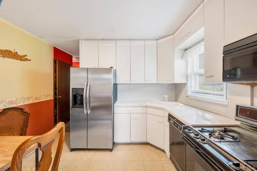 Casa com 3 Quartos à Venda em Uniondale - Nova Iorque - EUA - 8
