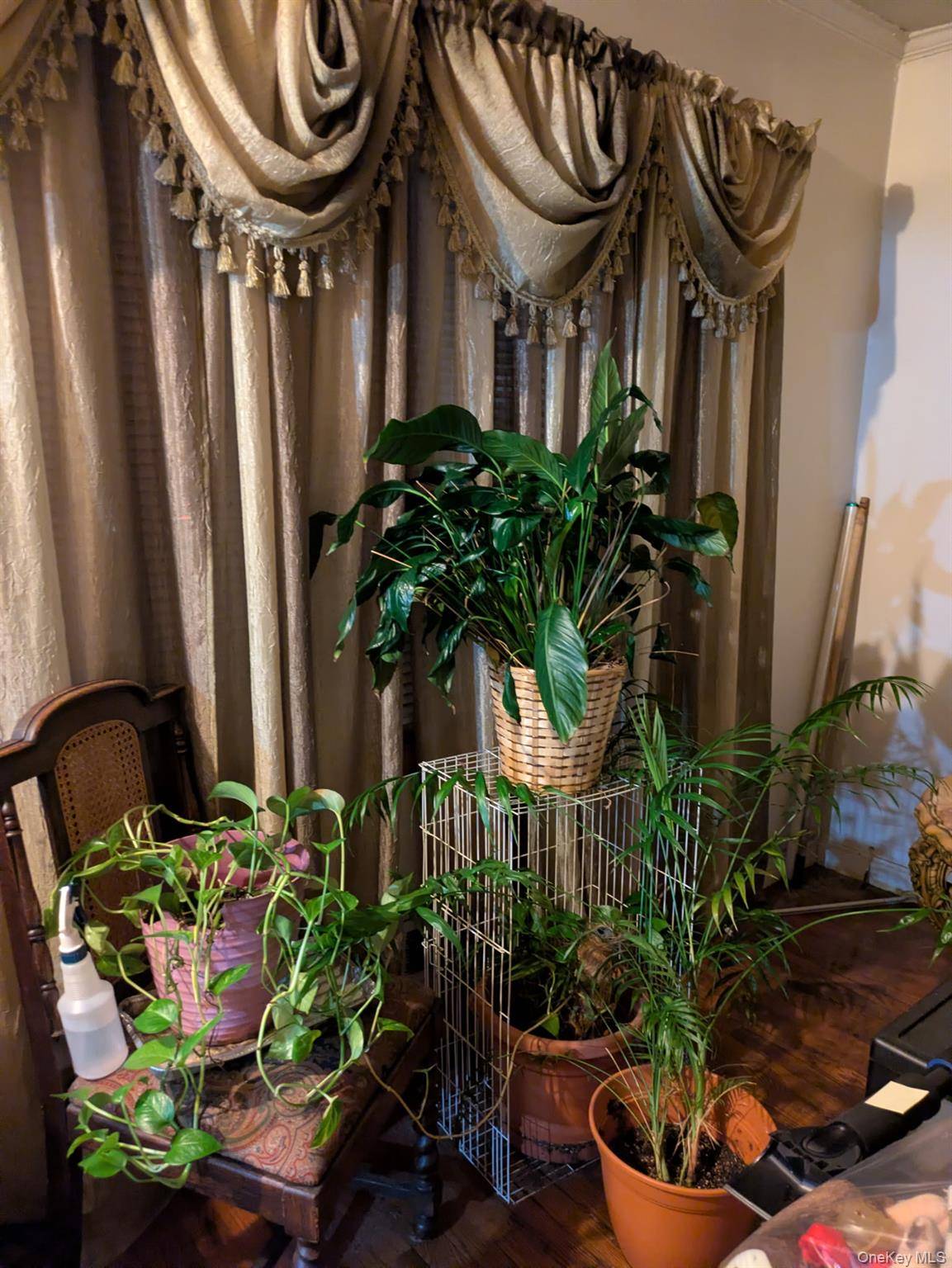 Casa de 3 Dormitorios en Venta en Uniondale - Nueva York - EE. UU. - 7