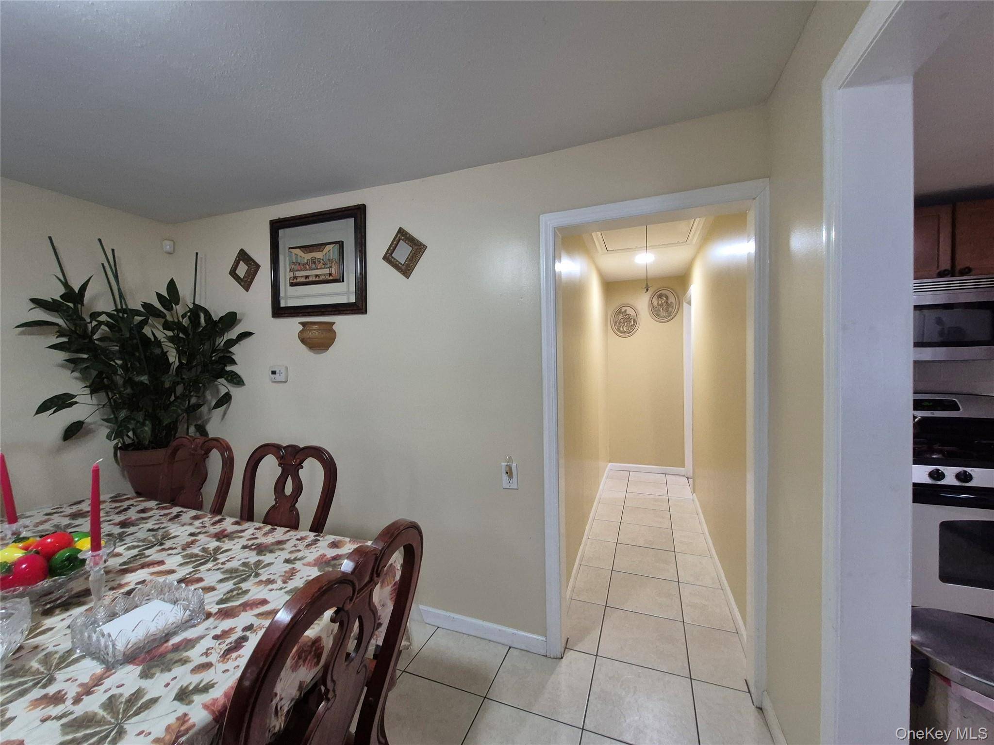 Casa com 3 Quartos à Venda em Uniondale - Nova Iorque - EUA - 7