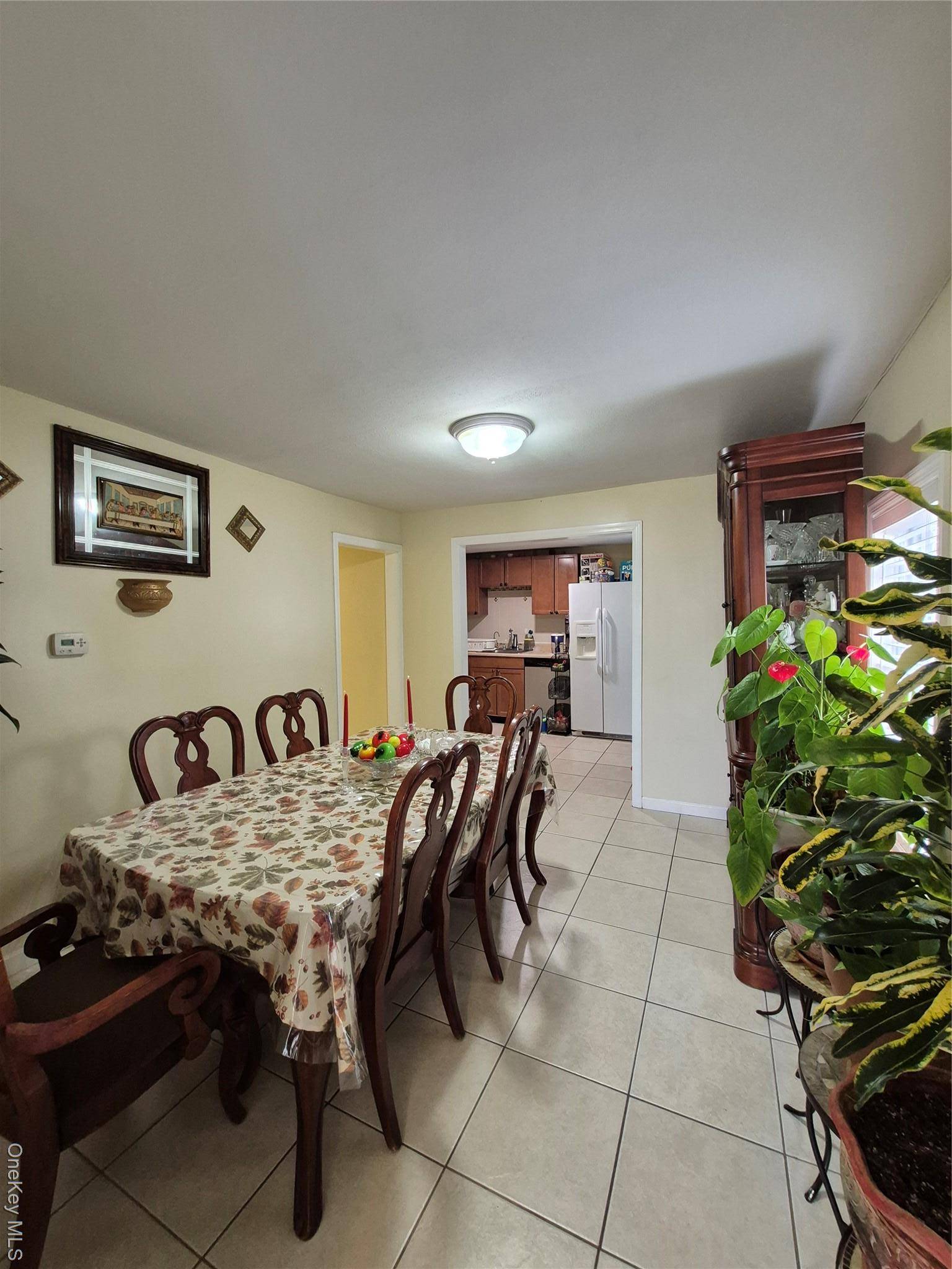 Casa com 3 Quartos à Venda em Uniondale - Nova Iorque - EUA - 8