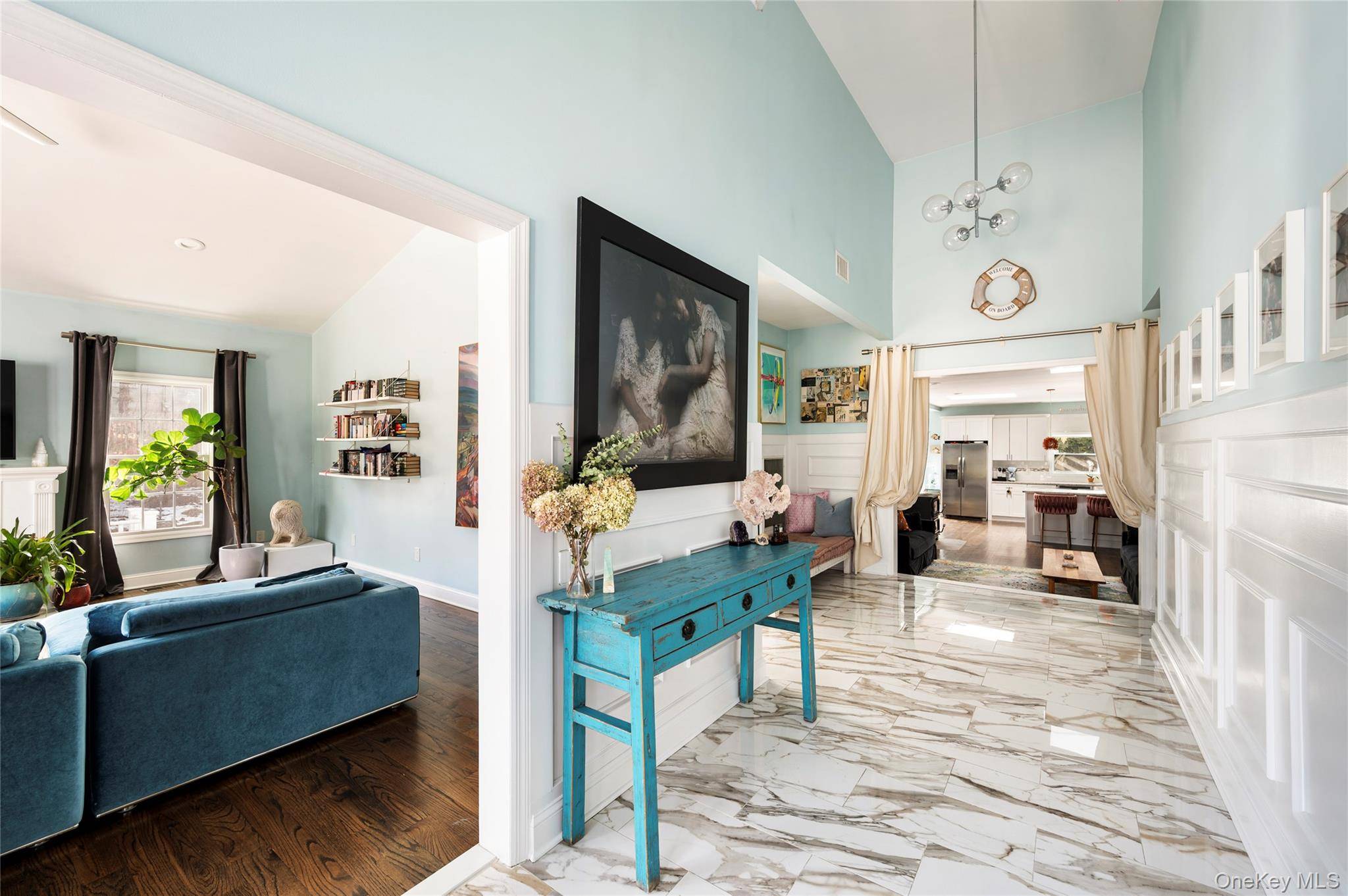 Casa de 4 Dormitorios Frente al Mar en Venta en Hampton Bays - Nueva York - EE. UU. - 6
