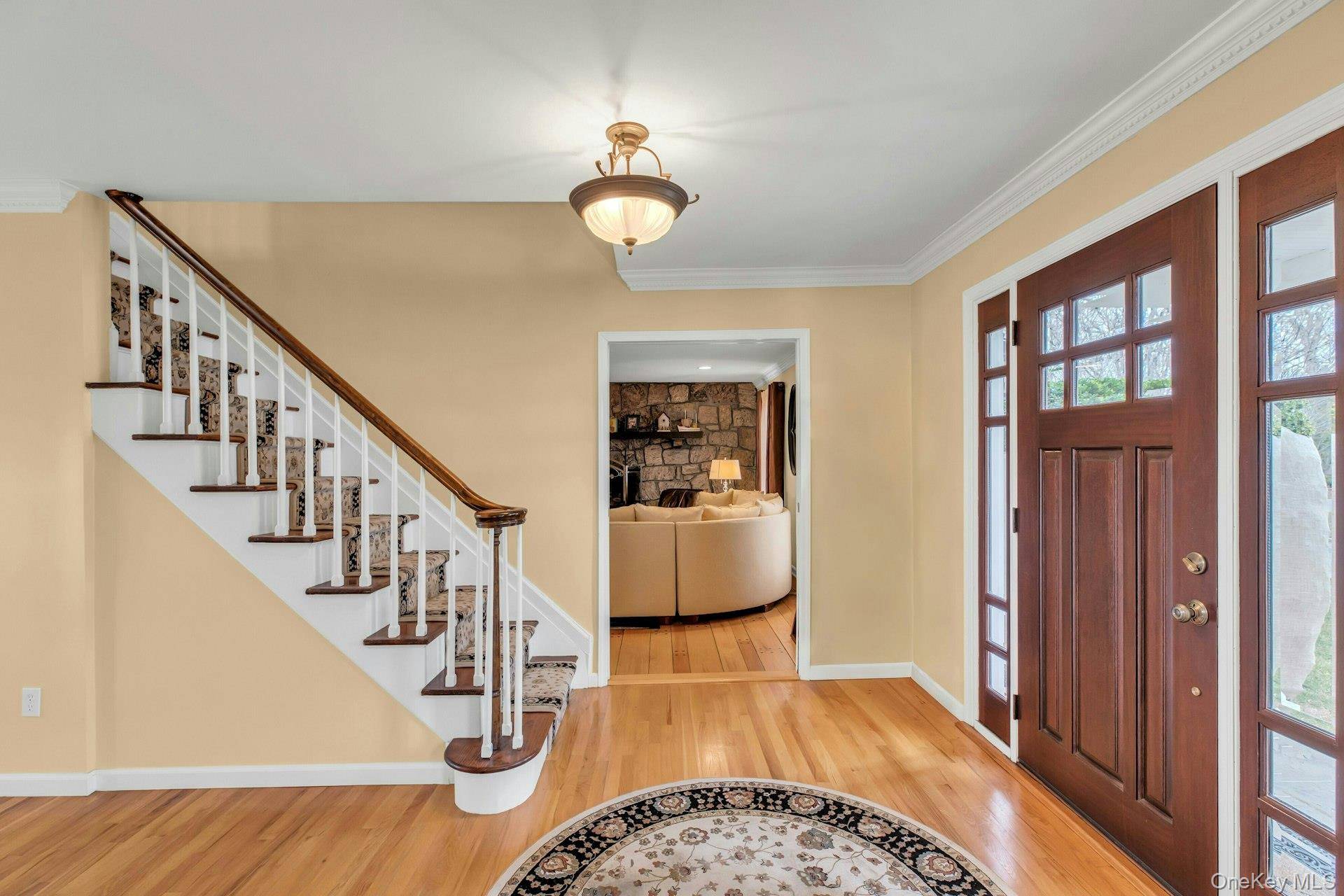 Casa de 4 Dormitorios Frente al Mar en Venta en Hampton Bays - Nueva York - EE. UU. - 5