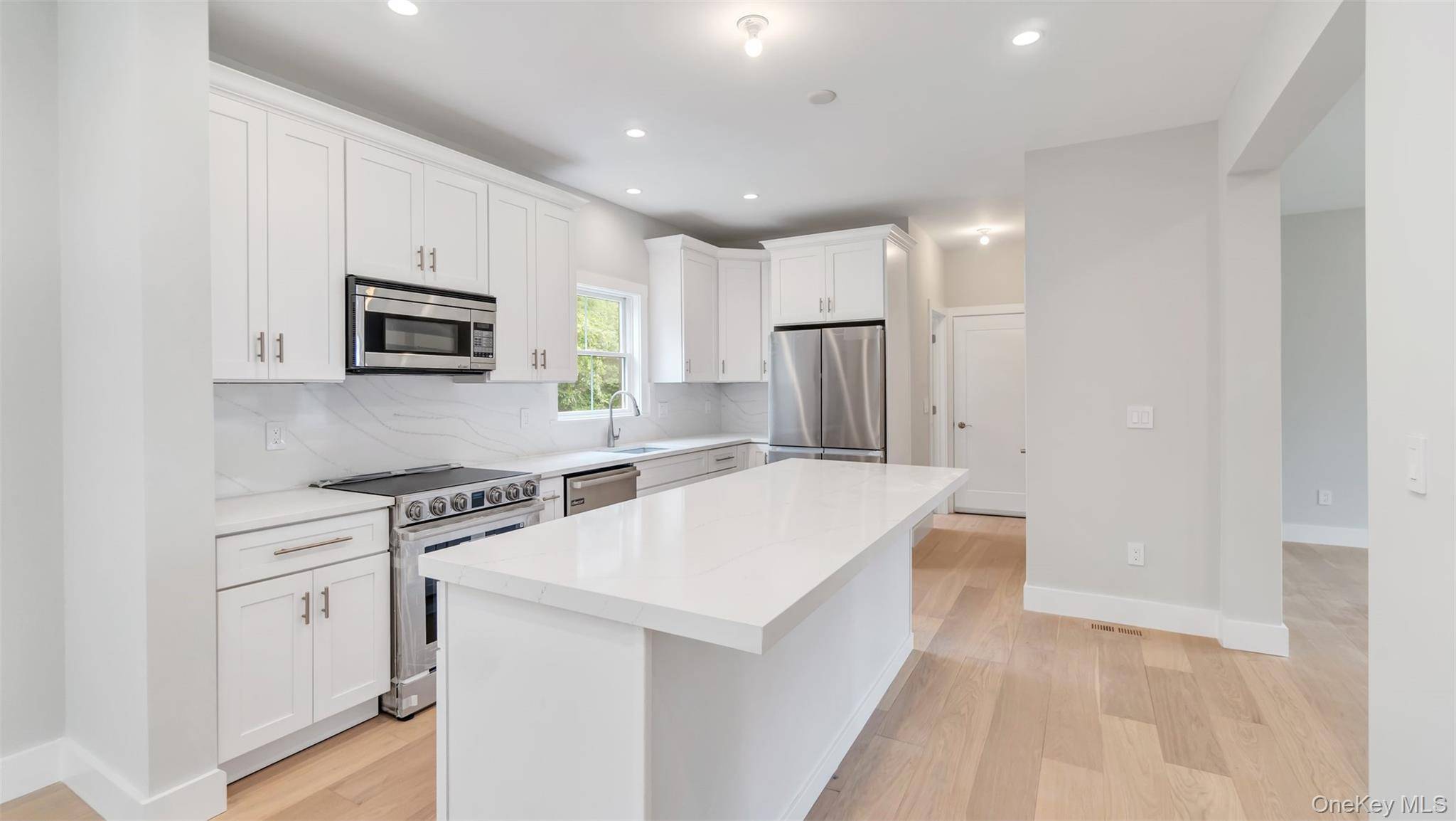 Casa com 4 Quartos à Beira-Mar à Venda em Hampton Bays - Nova Iorque - EUA - 4
