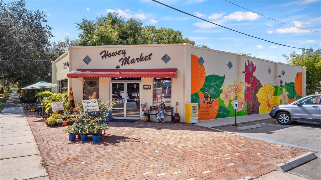 Maison de 4 Chambres au Bord de l'Eau à Vendre à Howey In The Hills - Floride - États-Unis - 2