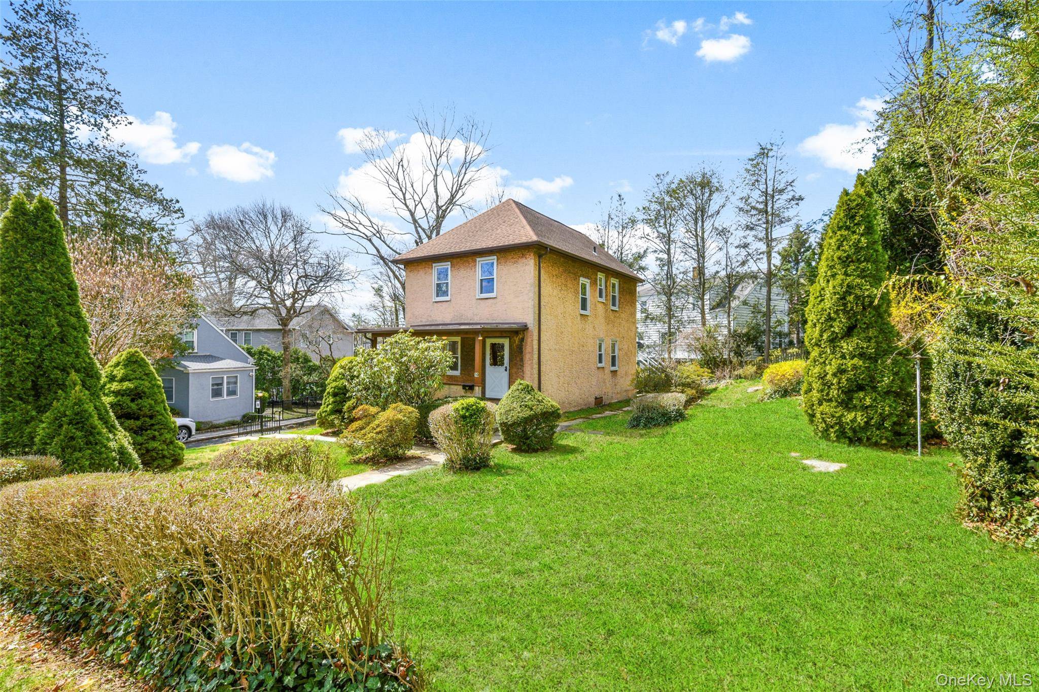 Casa com 4 Quartos à Beira-Mar à Venda em Larchmont - Nova Iorque - EUA - 2