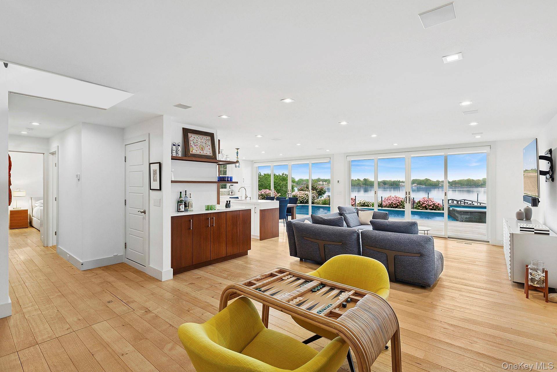 Casa com 4 Quartos à Beira-Mar à Venda em Sag Harbor - Nova Iorque - EUA - 3