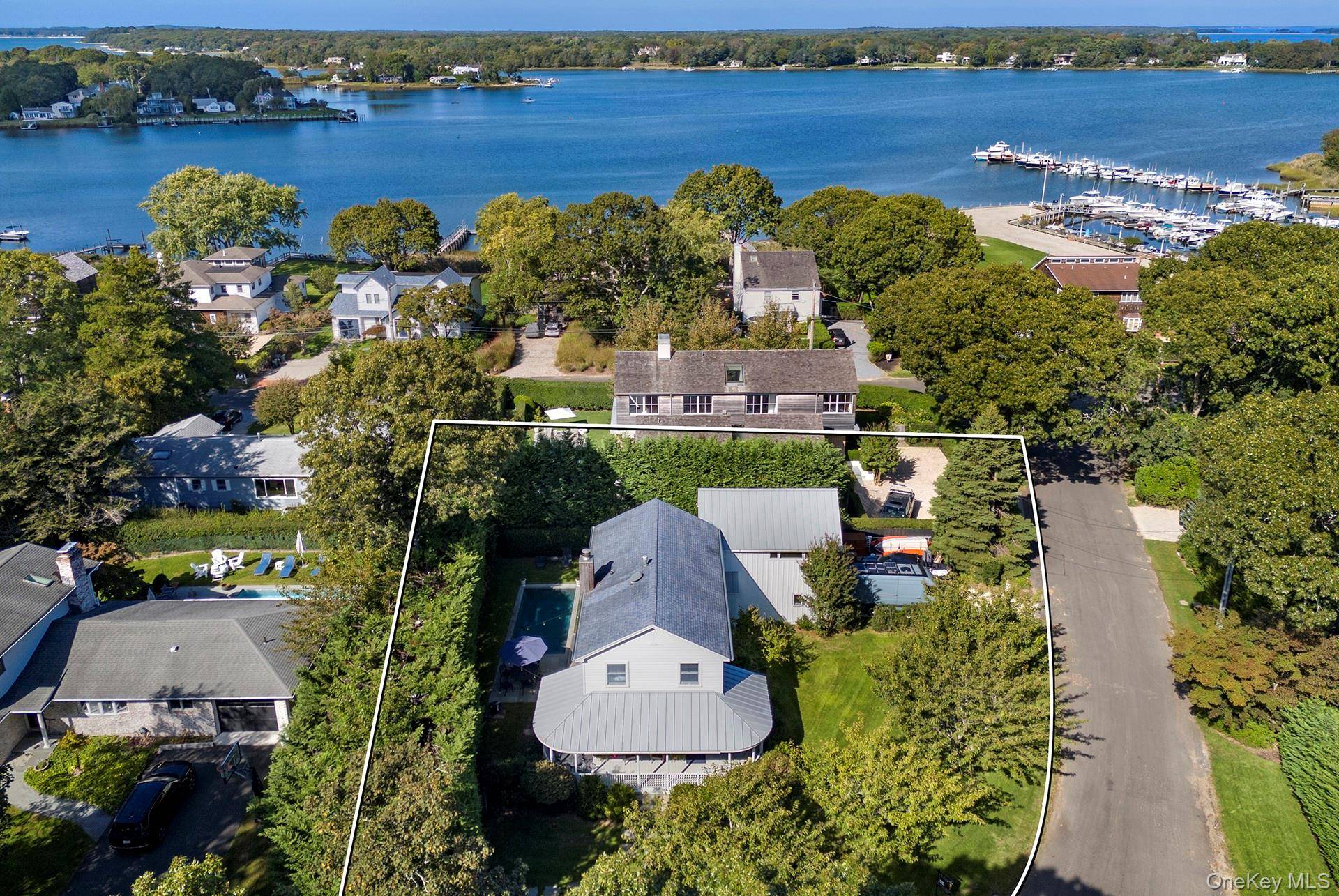 Casa com 4 Quartos à Beira-Mar à Venda em Sag Harbor - Nova Iorque - EUA - 4