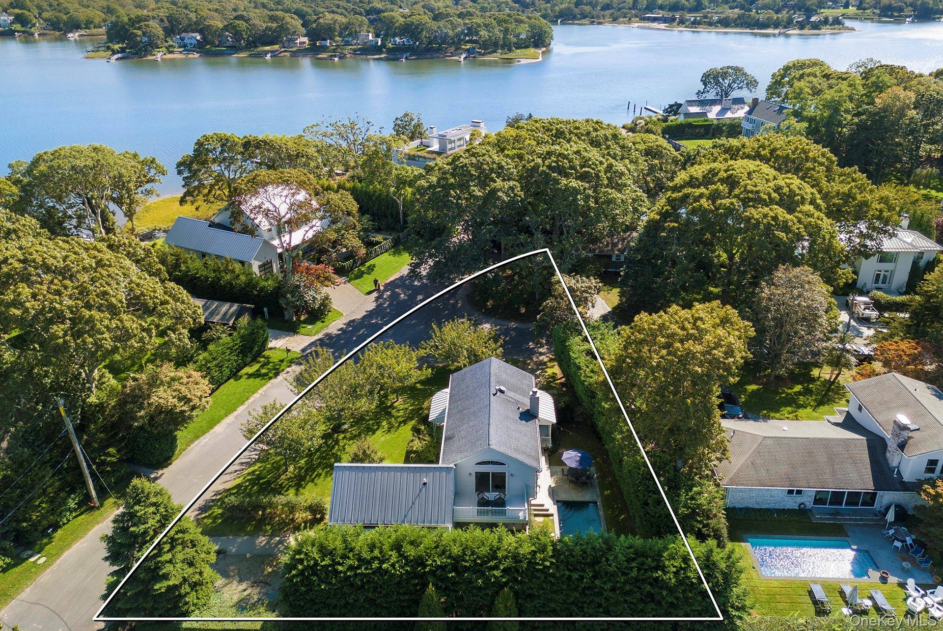 Casa com 4 Quartos à Beira-Mar à Venda em Sag Harbor - Nova Iorque - EUA - 7