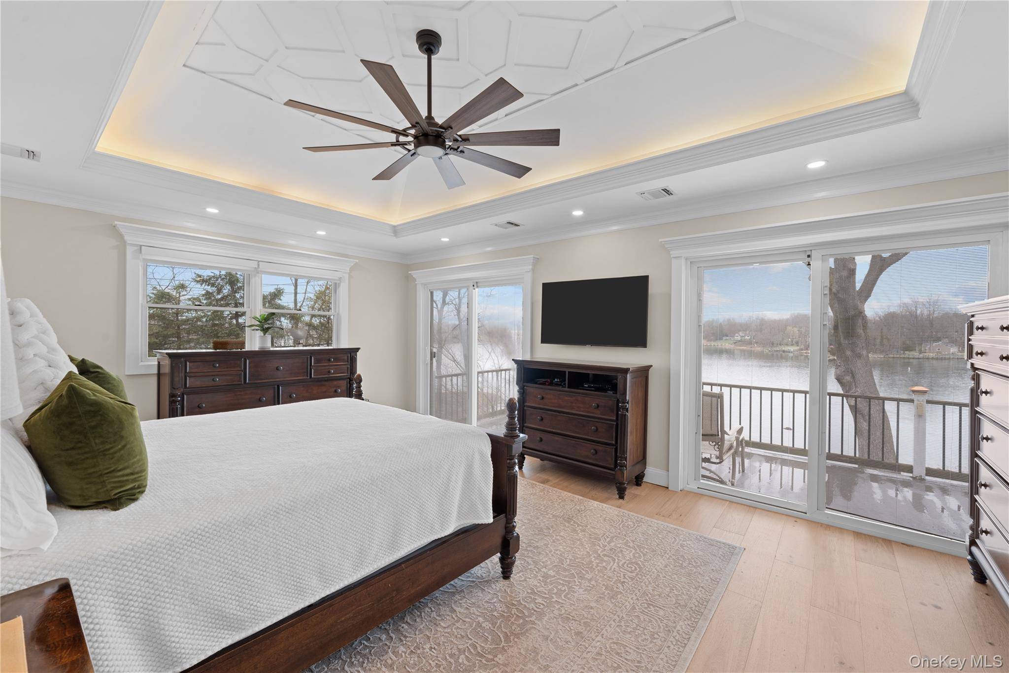 Casa com 4 Quartos à Beira-Mar à Venda em Setauket - Nova Iorque - EUA - 6