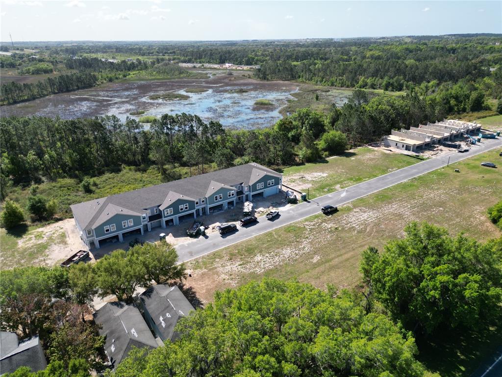 Casa com 4 Quartos à Venda em Groveland - Flórida - EUA - 3