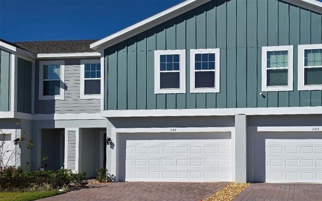 Casa com 4 Quartos à Venda em Groveland - Flórida - EUA - 1